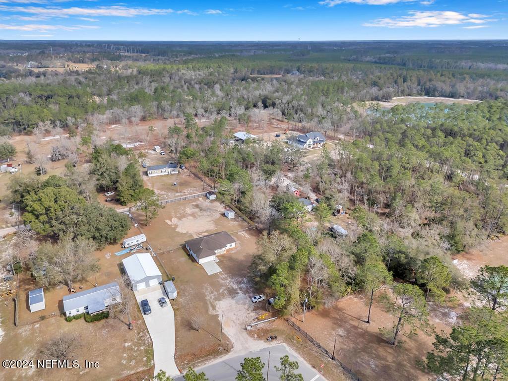 3308 THUNDER Road