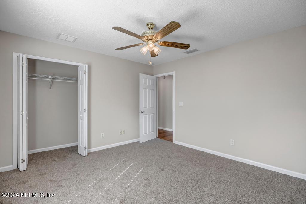 3308 THUNDER Road