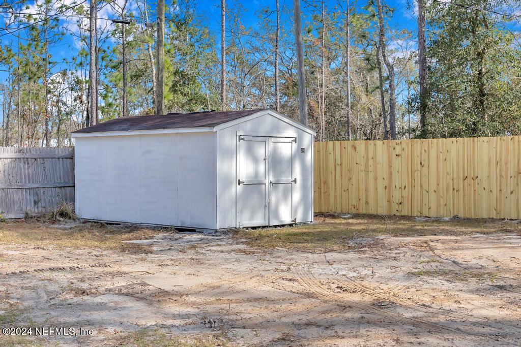 3308 THUNDER Road