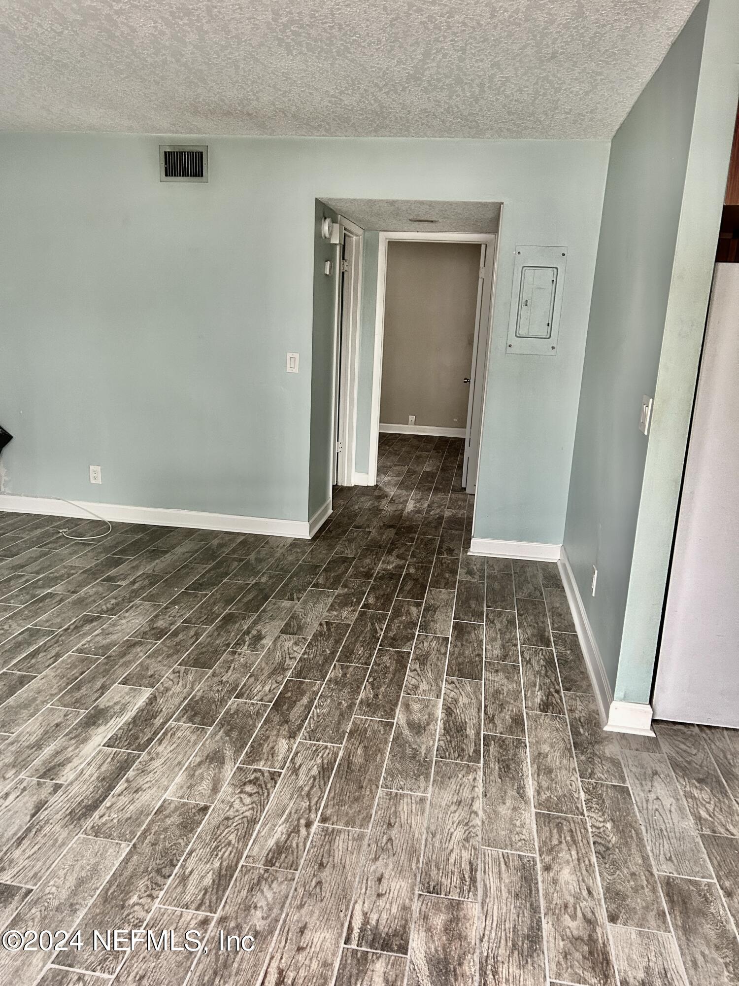 614 4TH Street N, A