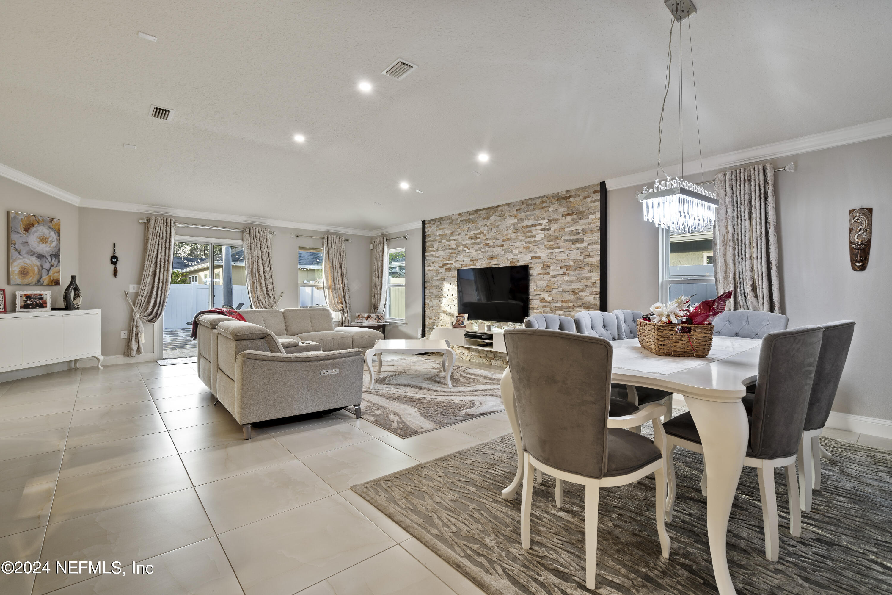 12392 ACOSTA OAKS Drive