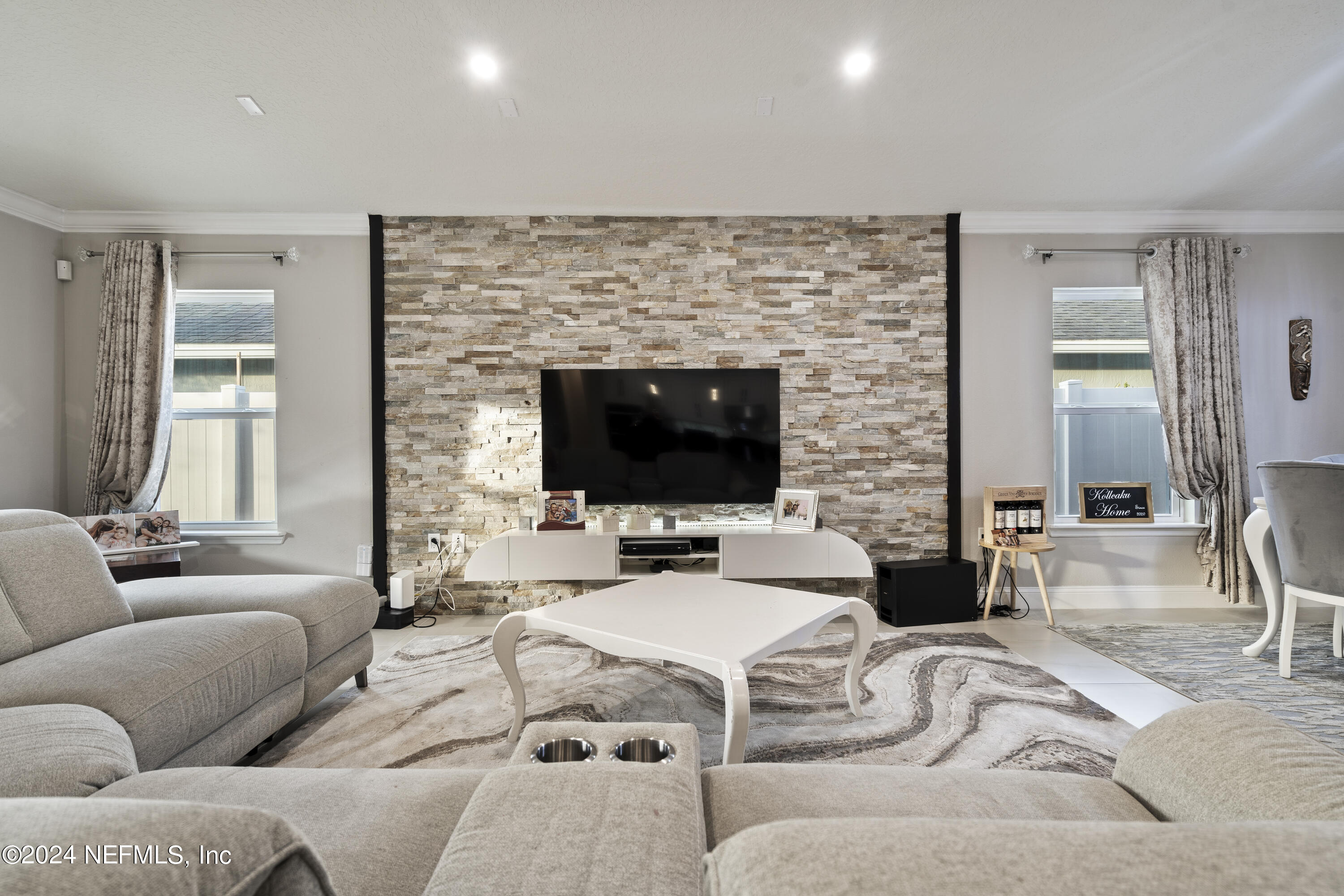 12392 ACOSTA OAKS Drive