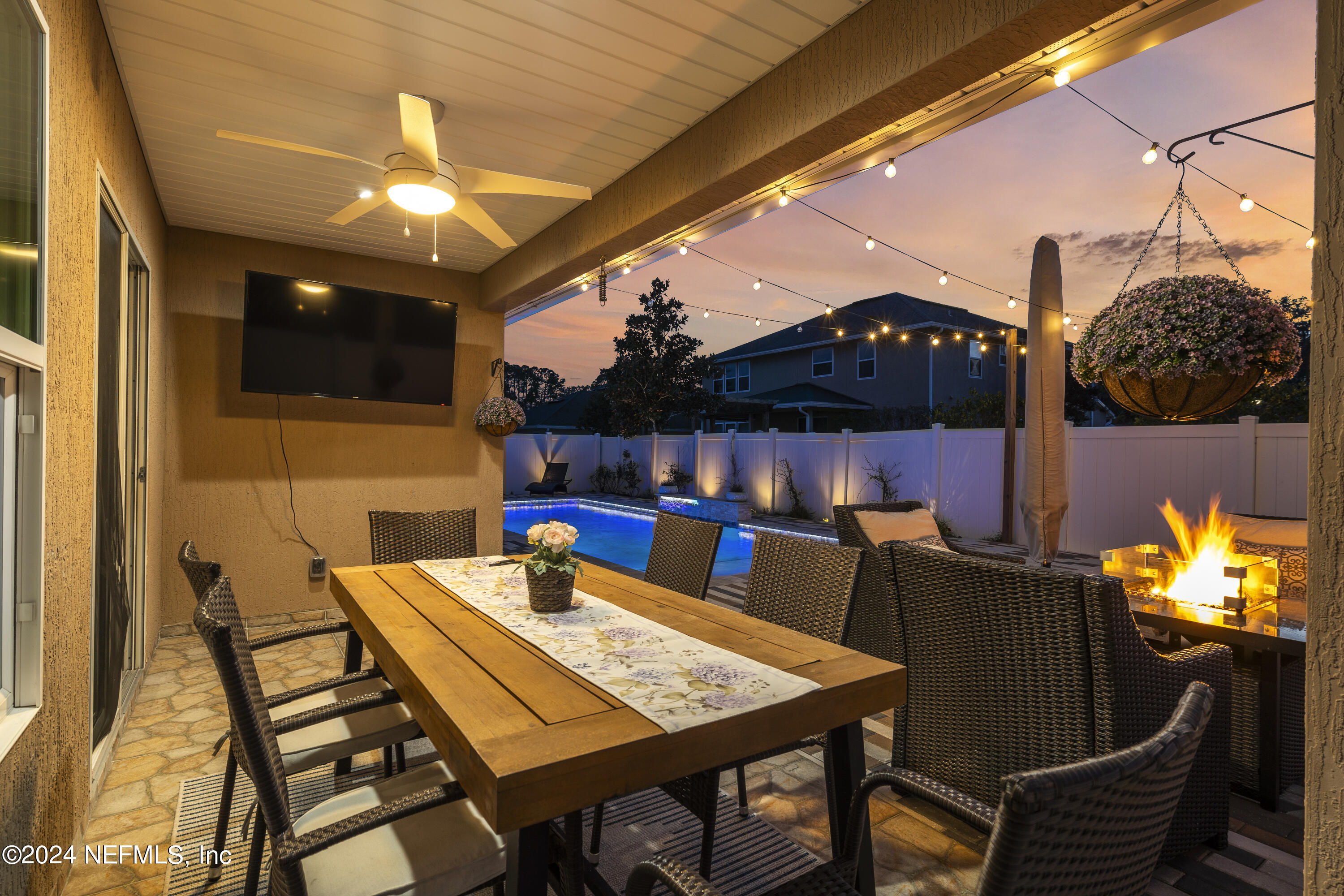 12392 ACOSTA OAKS Drive