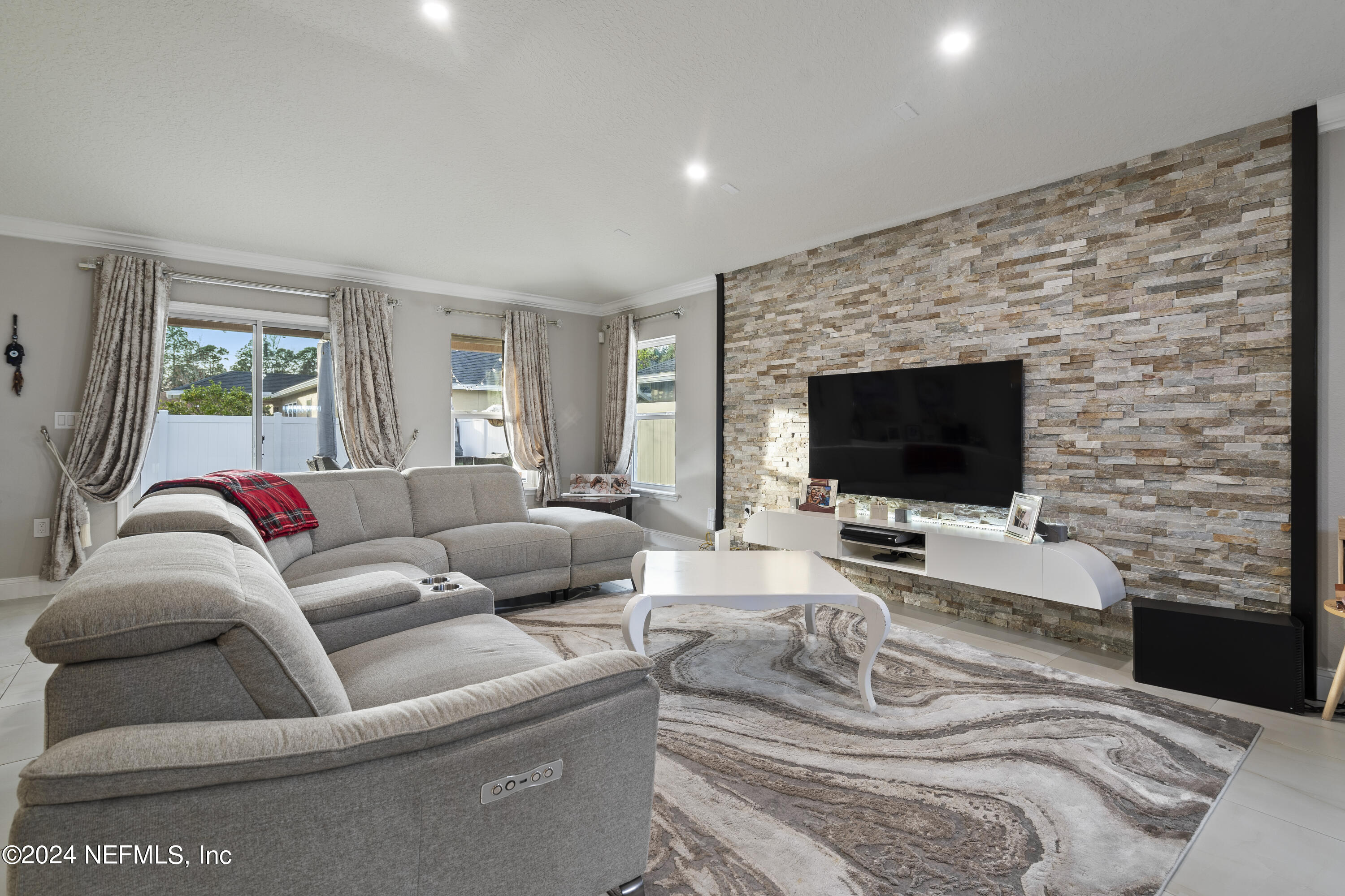 12392 ACOSTA OAKS Drive