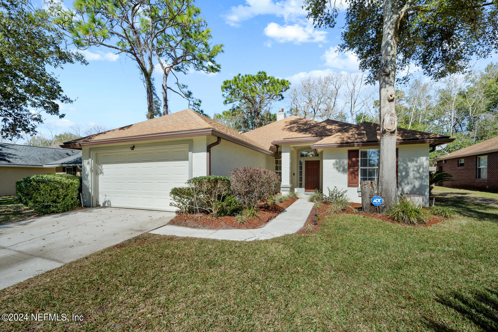 8235 PROVINCIAL Circle N