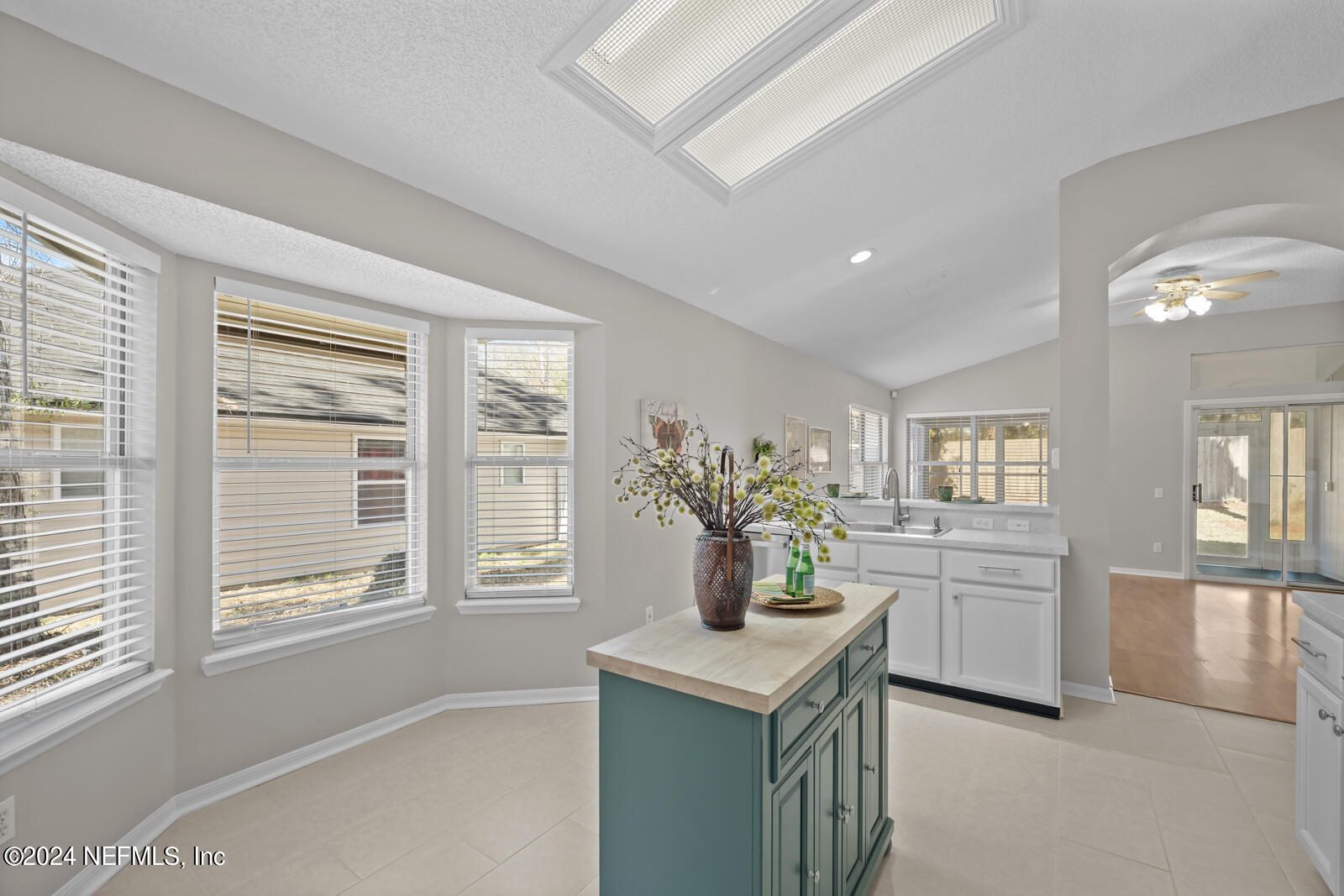 8235 PROVINCIAL Circle N