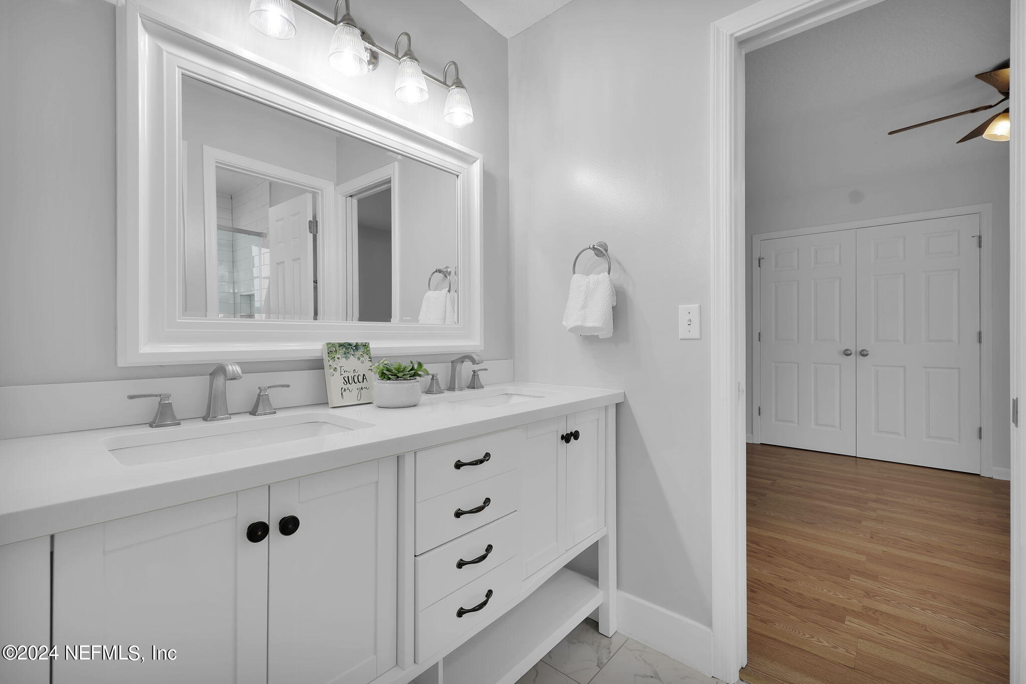 13411 FOXHAVEN Drive N