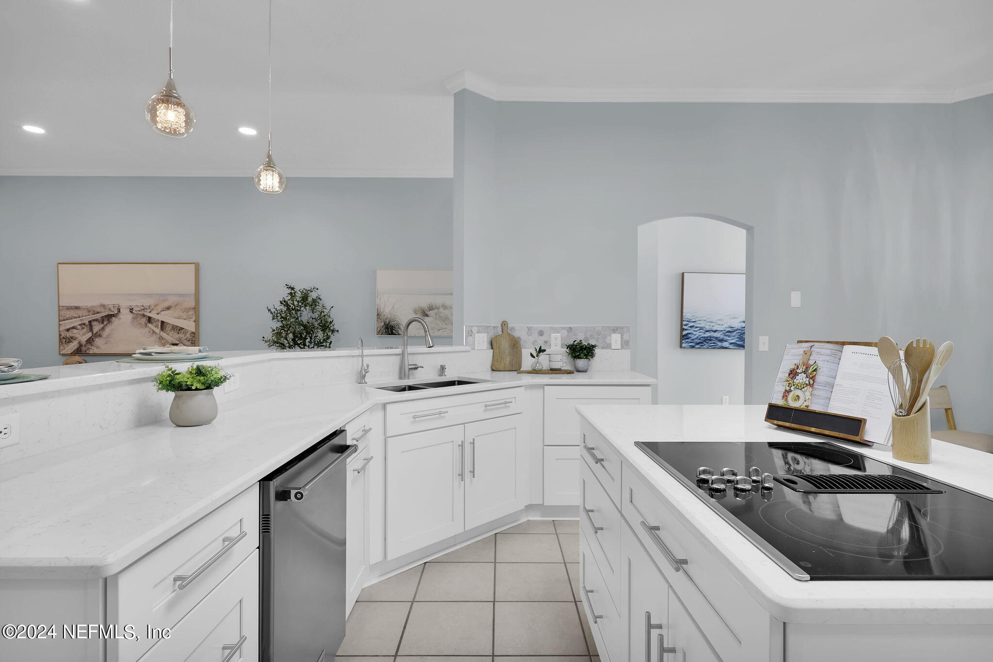 13411 FOXHAVEN Drive N