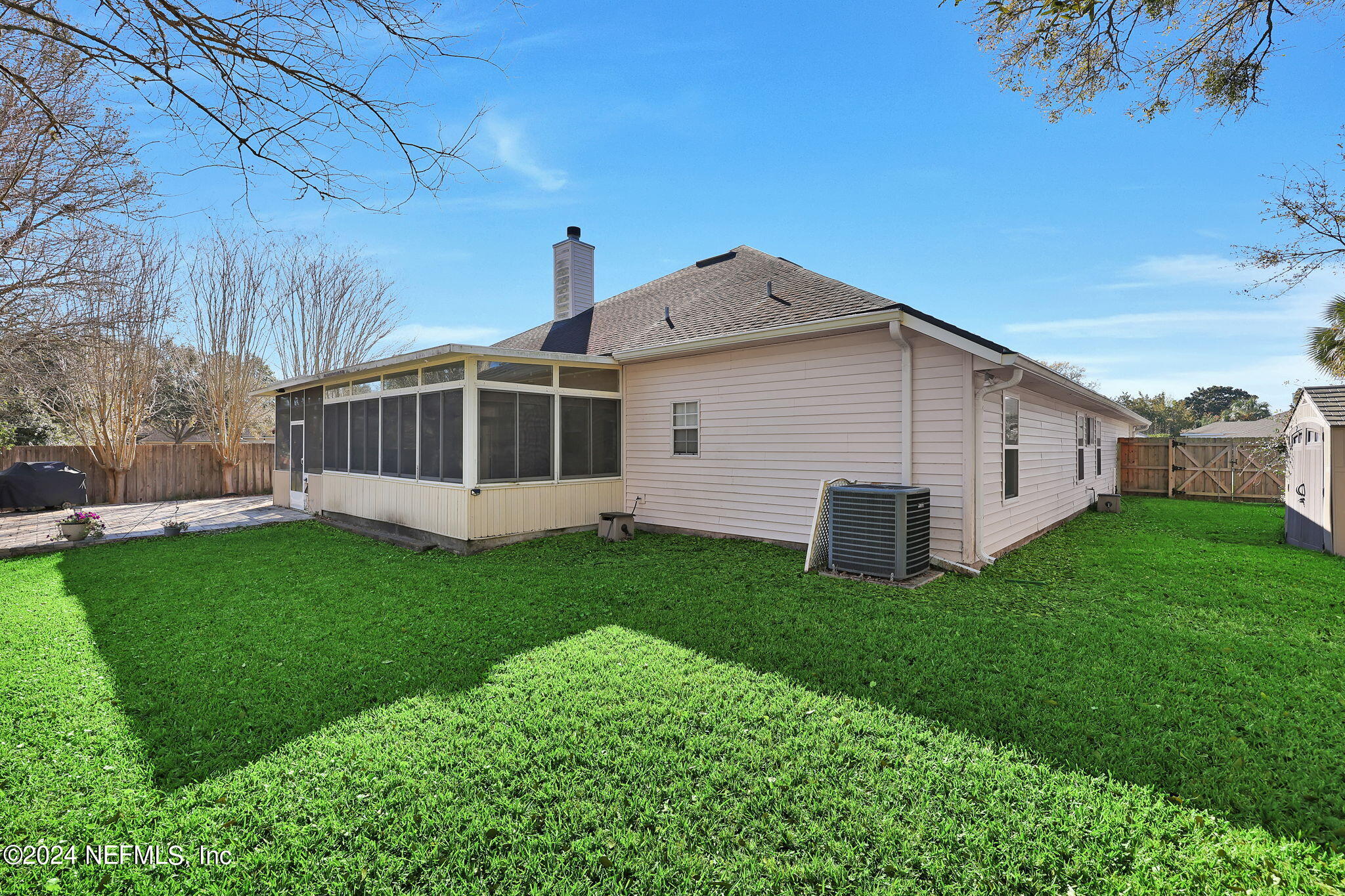 13411 FOXHAVEN Drive N