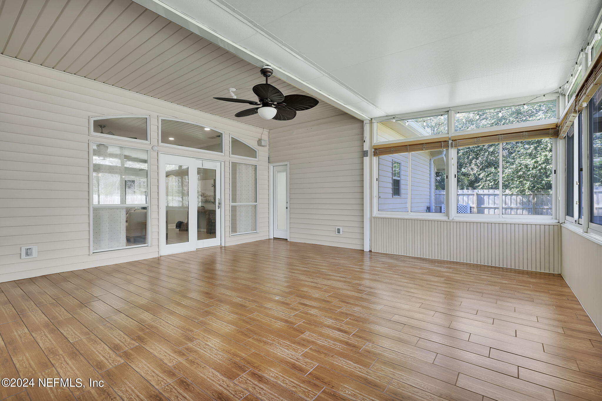 13411 FOXHAVEN Drive N