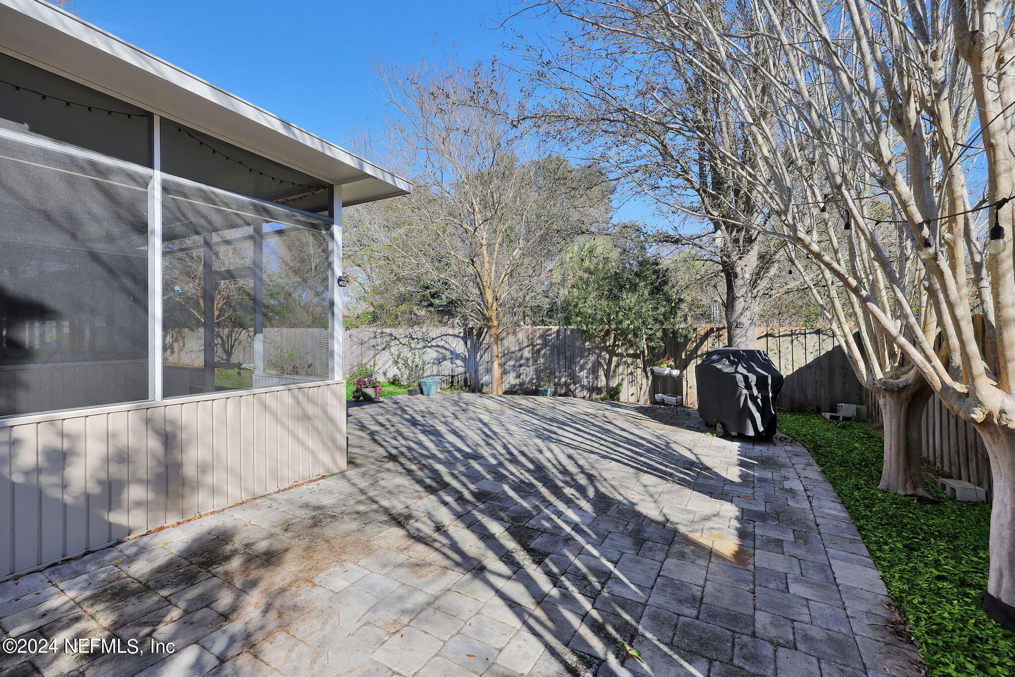 13411 FOXHAVEN Drive N