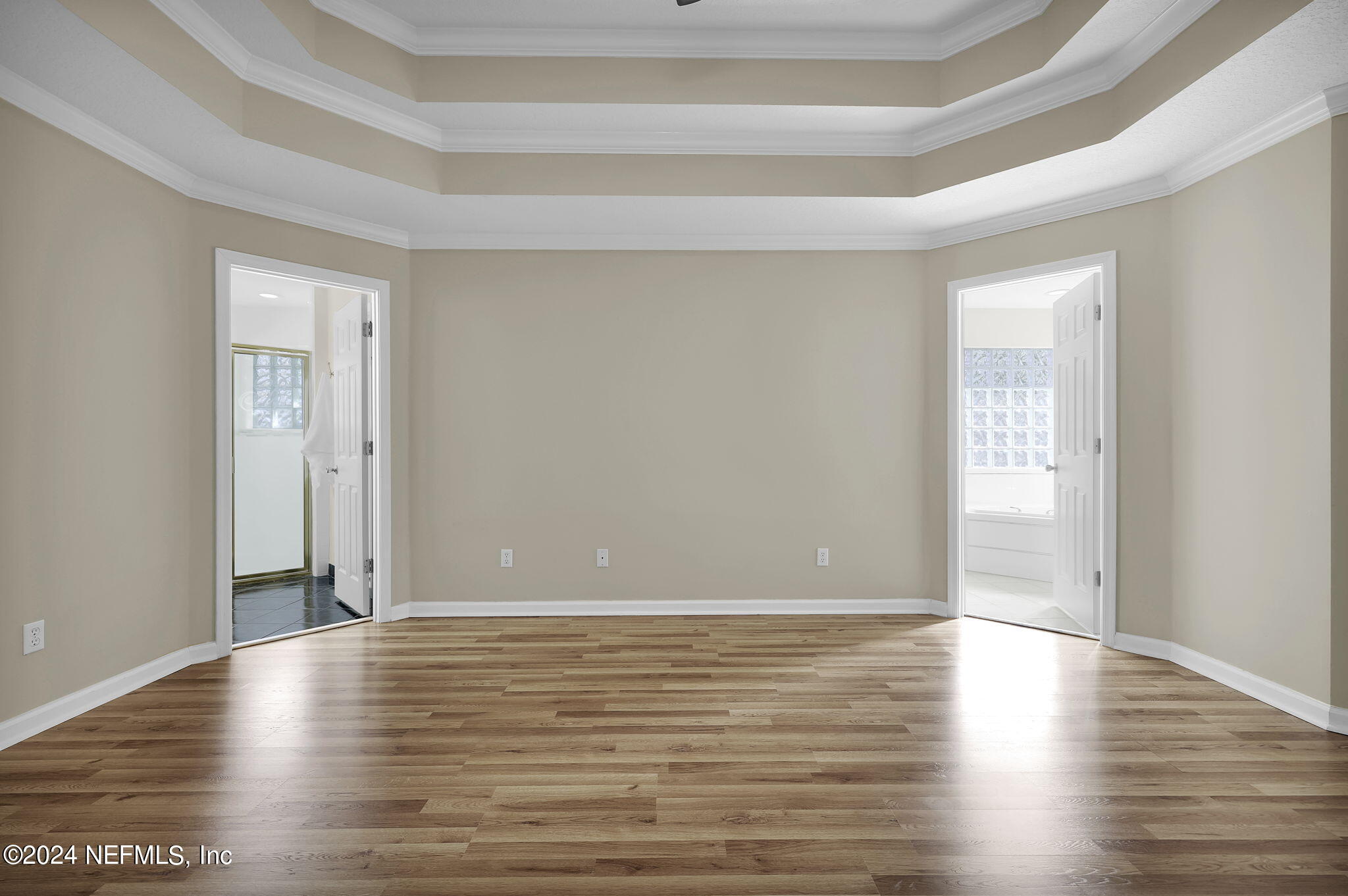 13411 FOXHAVEN Drive N