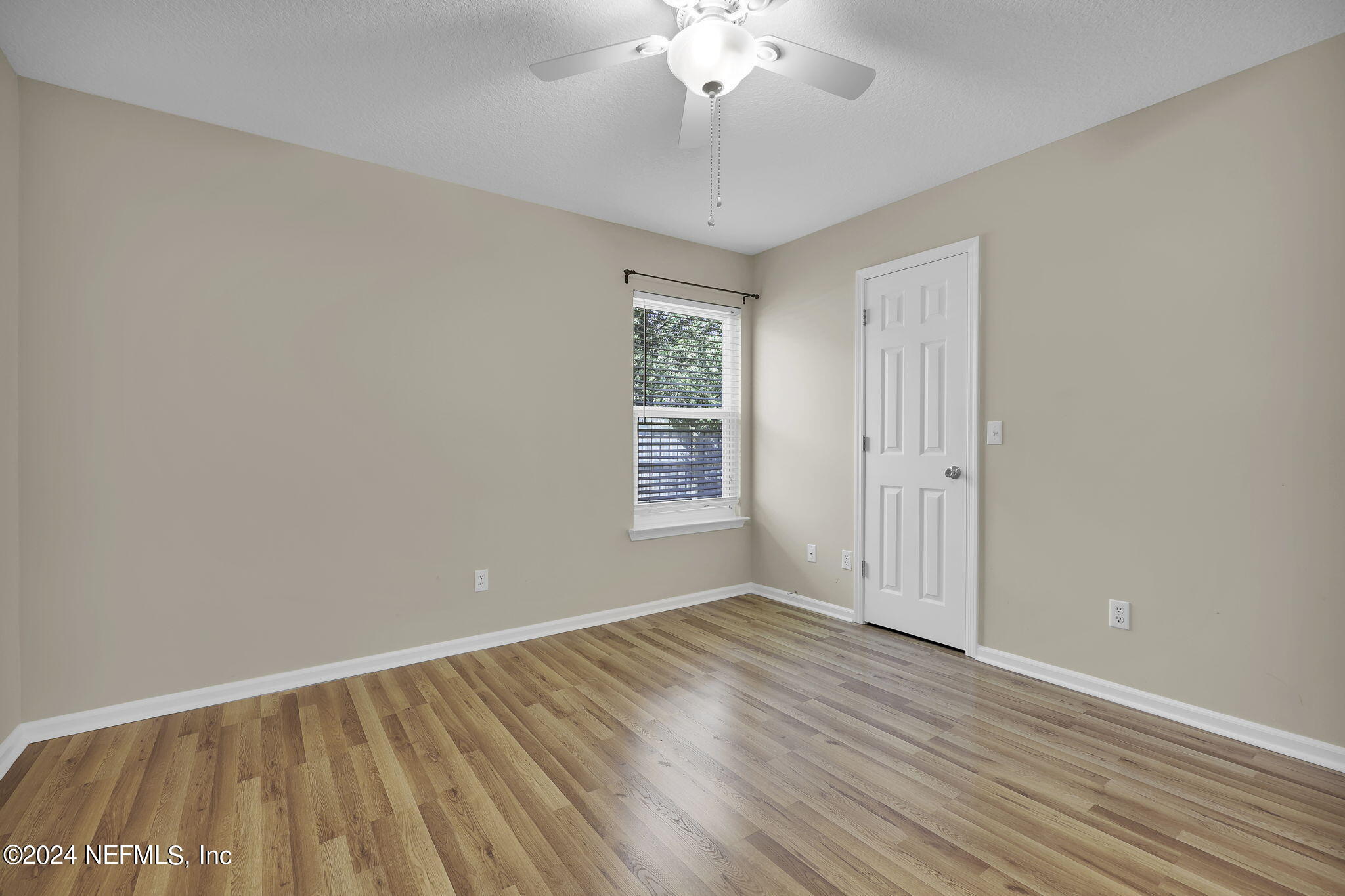 13411 FOXHAVEN Drive N