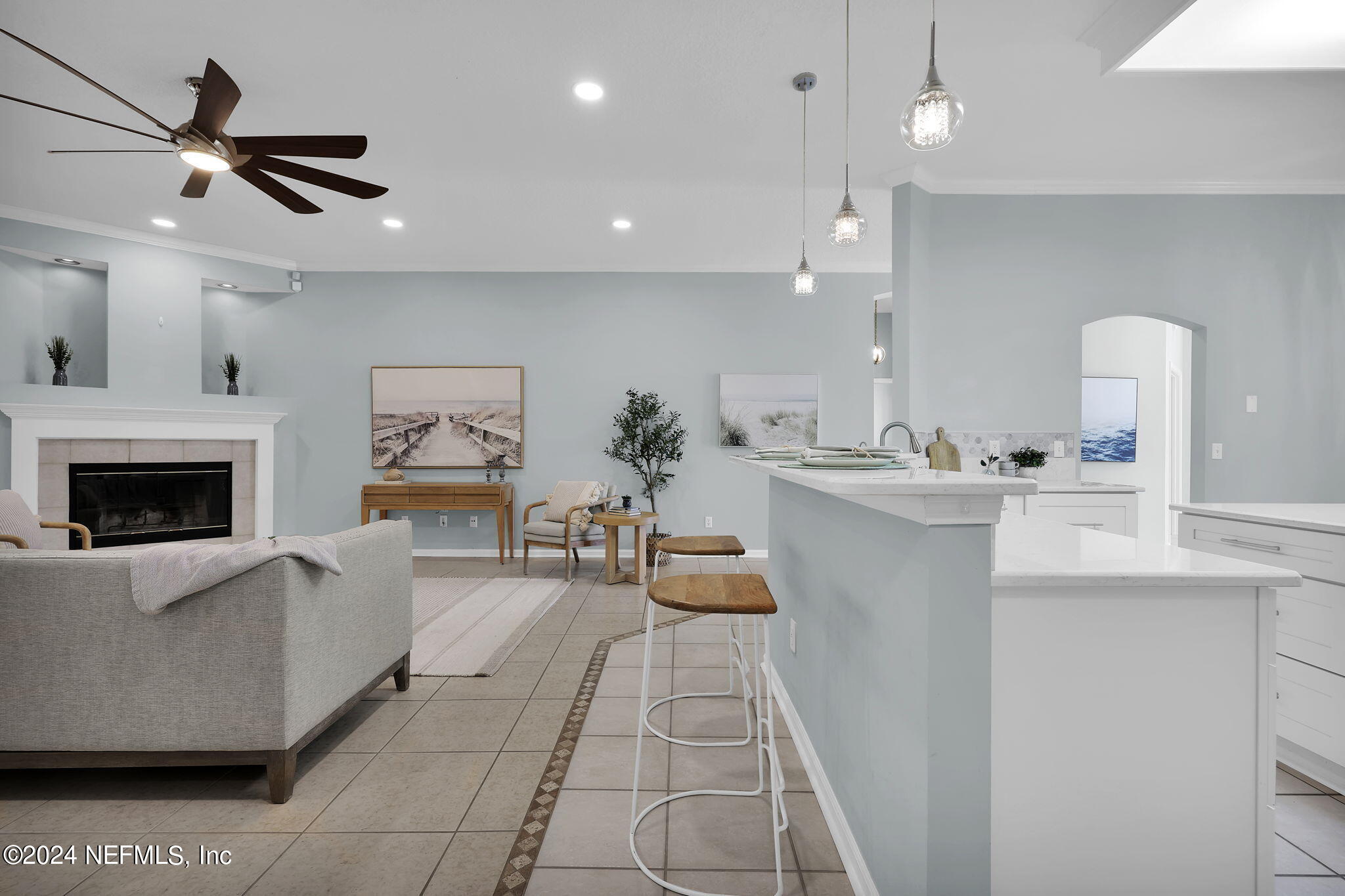 13411 FOXHAVEN Drive N