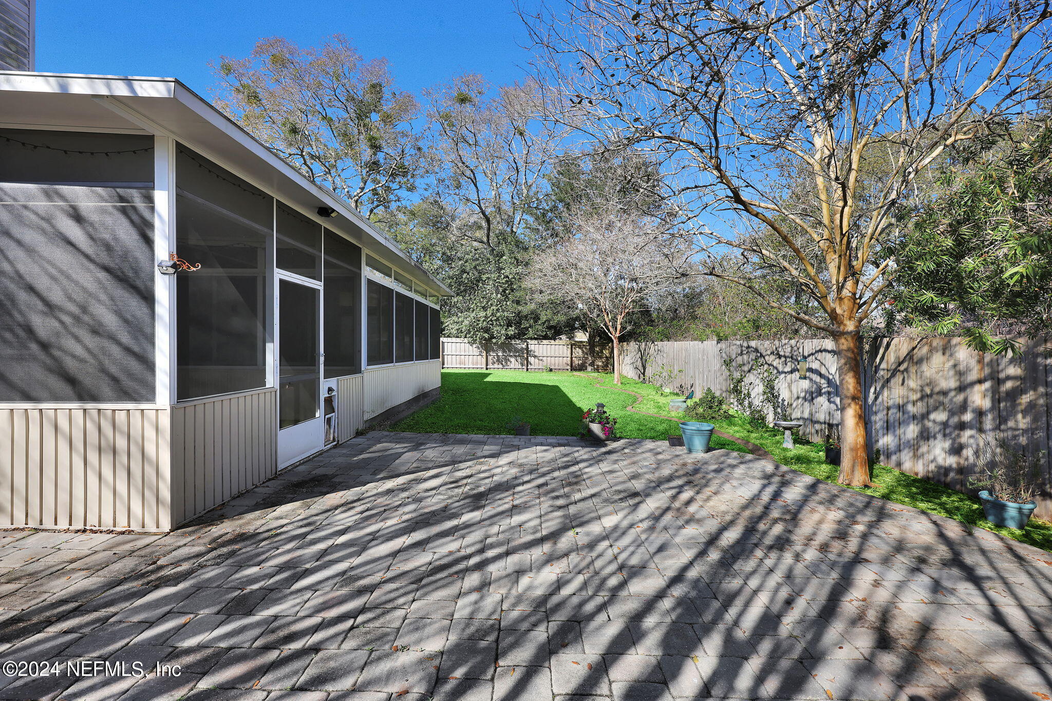 13411 FOXHAVEN Drive N