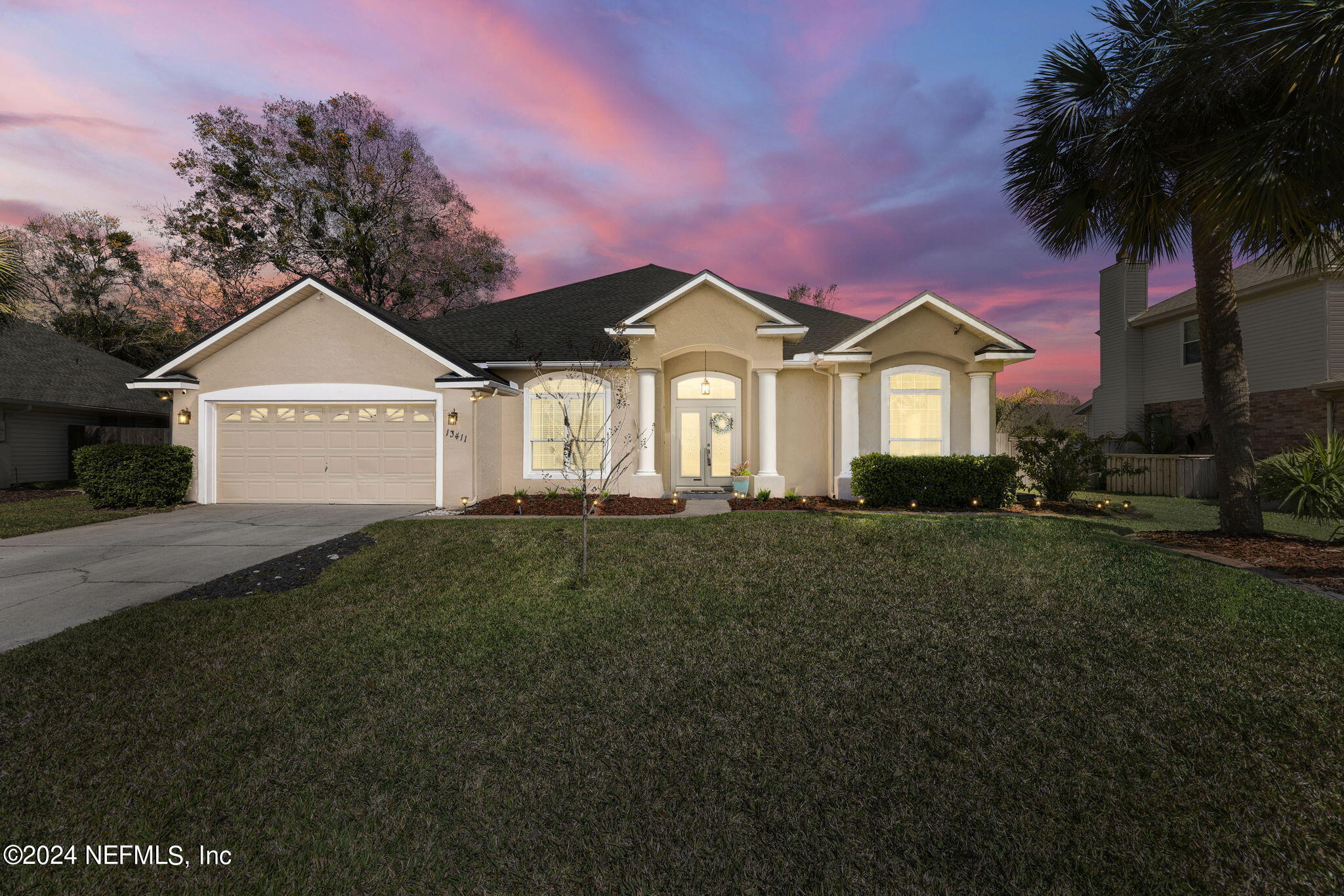 13411 FOXHAVEN Drive N
