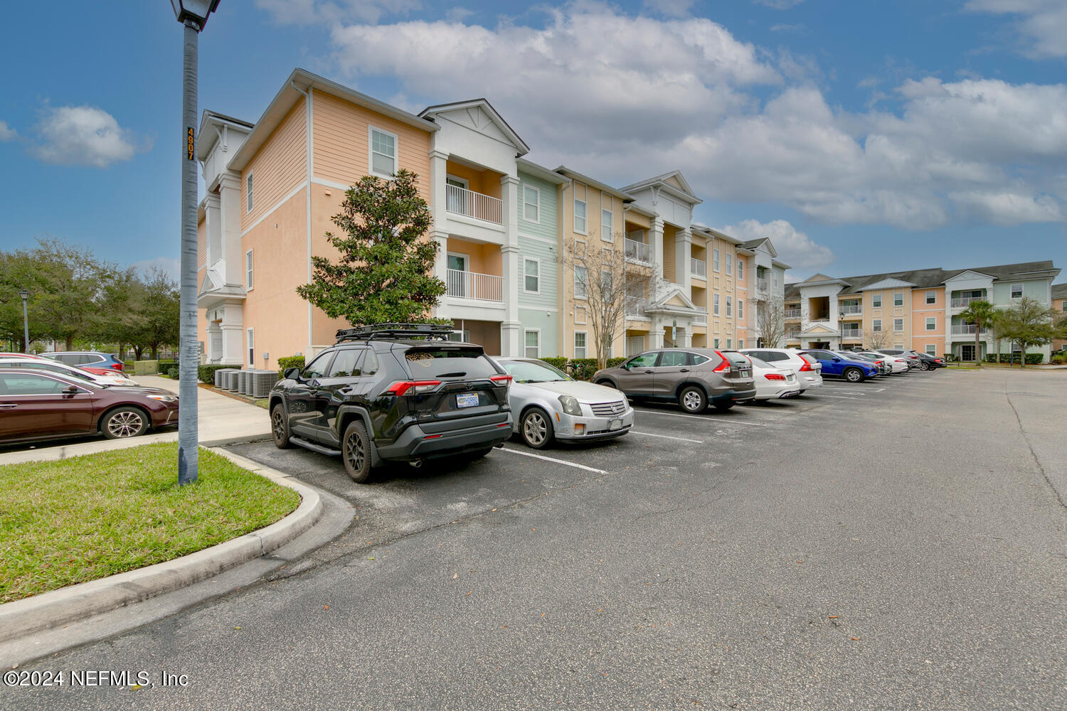 4911 KEY LIME Drive, 303