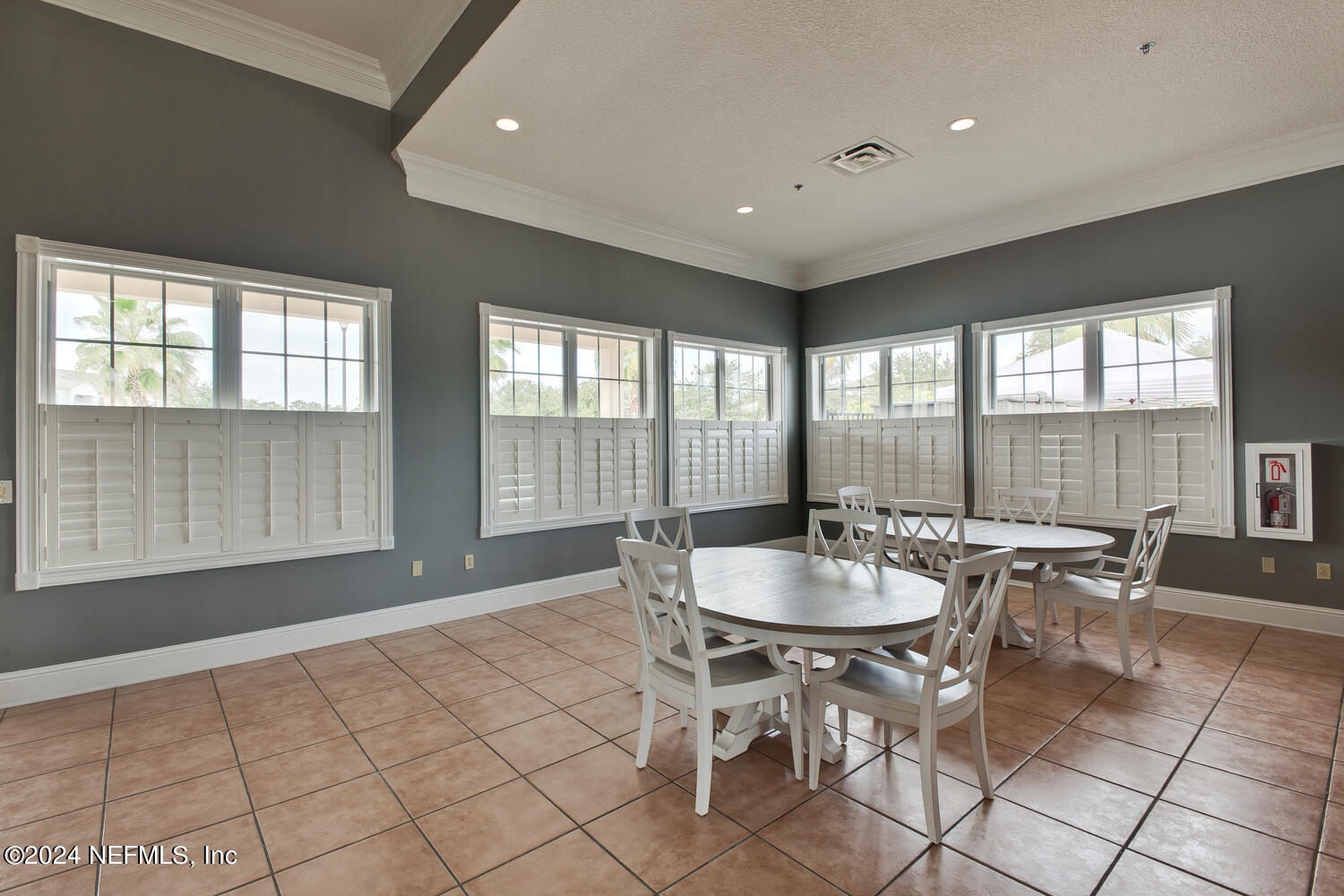 4911 KEY LIME Drive, 303