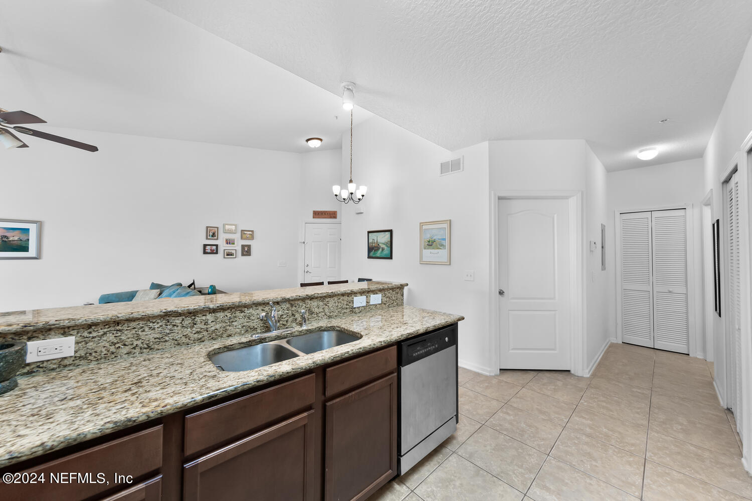 4911 KEY LIME Drive, 303