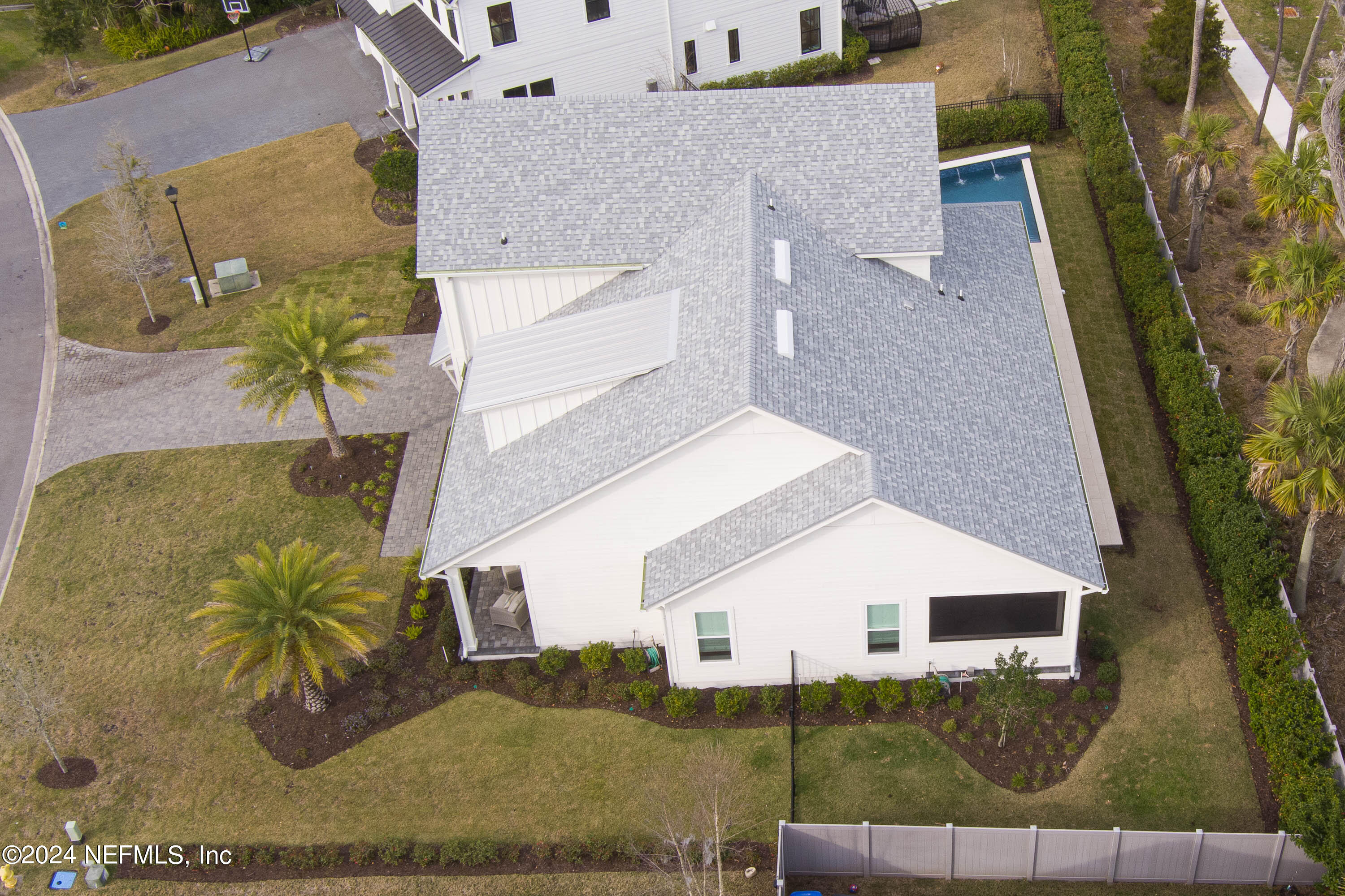 64 MATTHEWS Lane