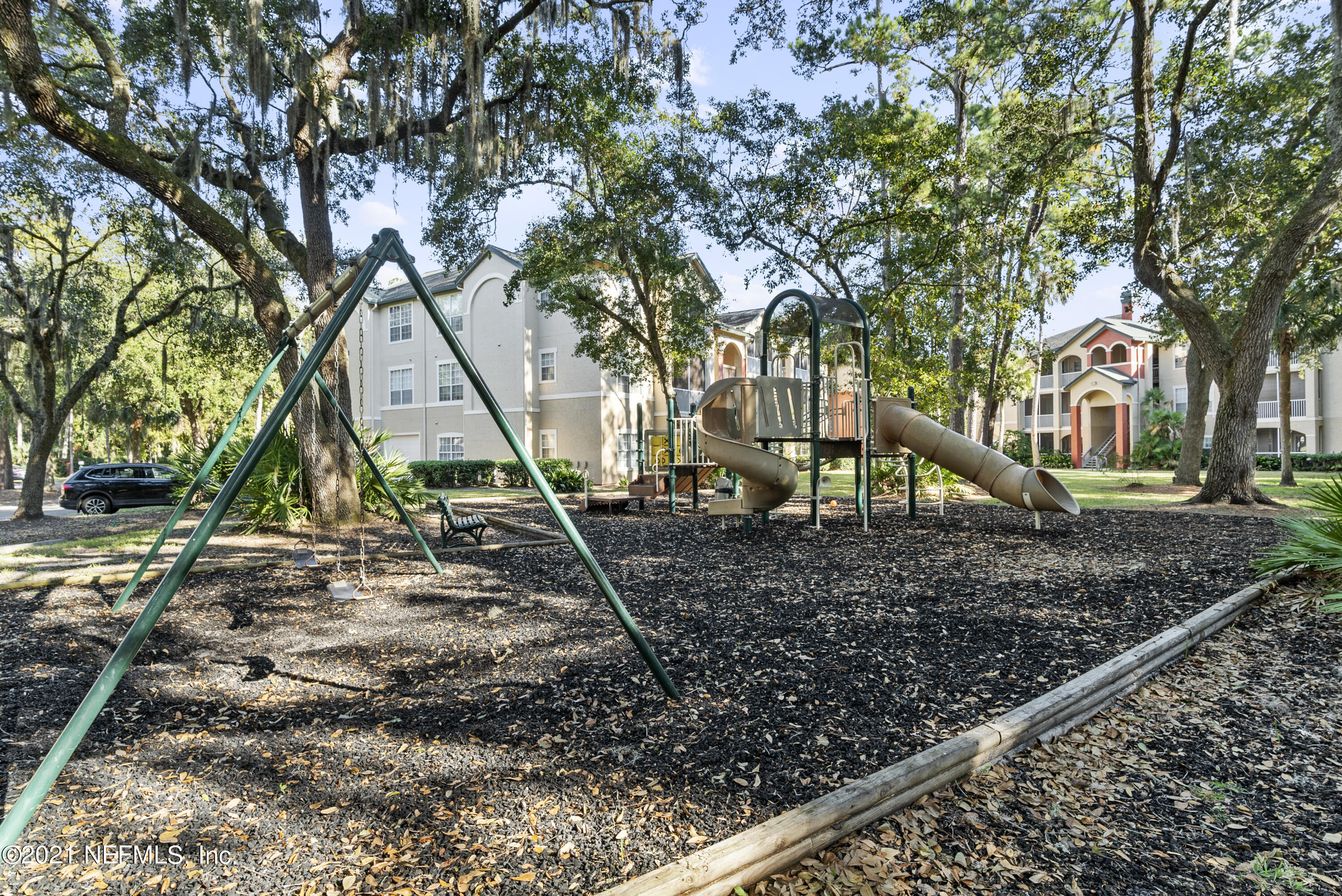 230 COLIMA Court, 937