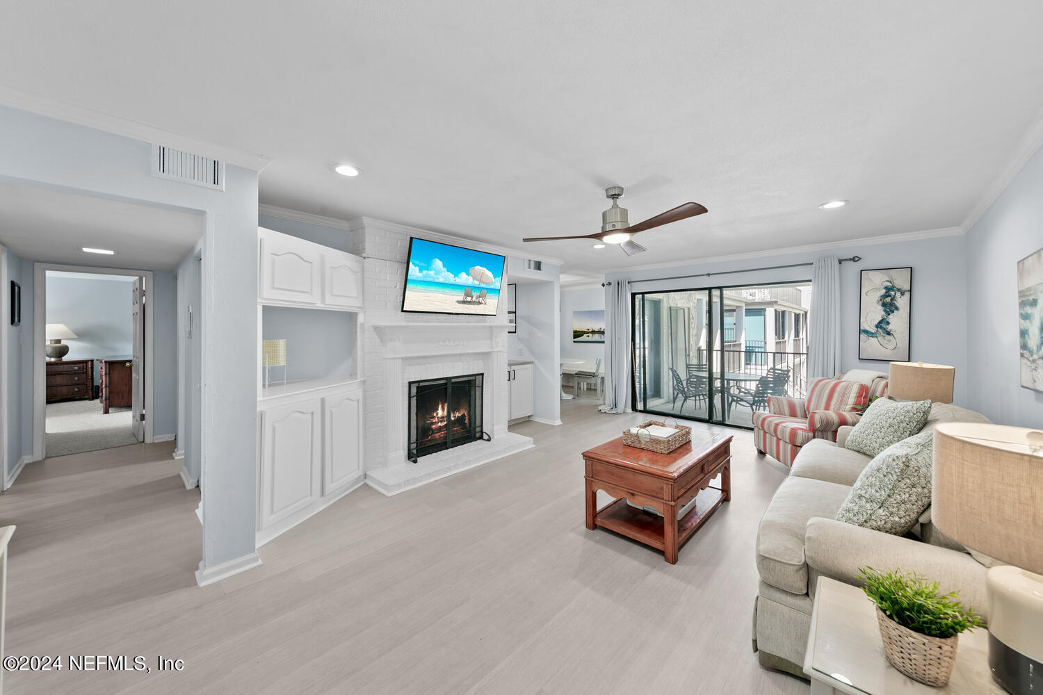 2333 COSTA VERDE BLVD, 201