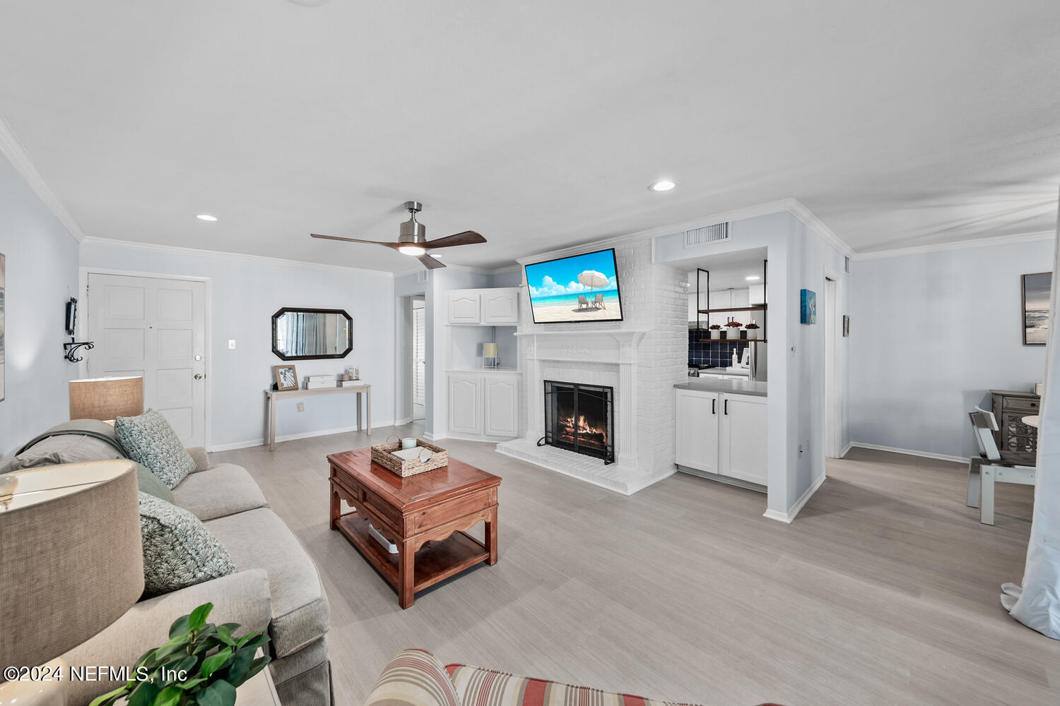 2333 COSTA VERDE BLVD, 201