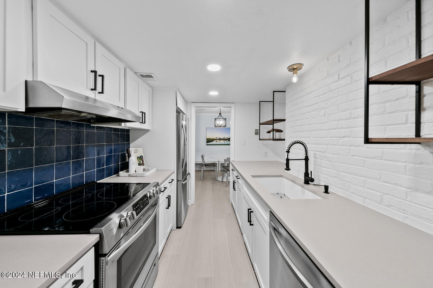 2333 COSTA VERDE BLVD, 201