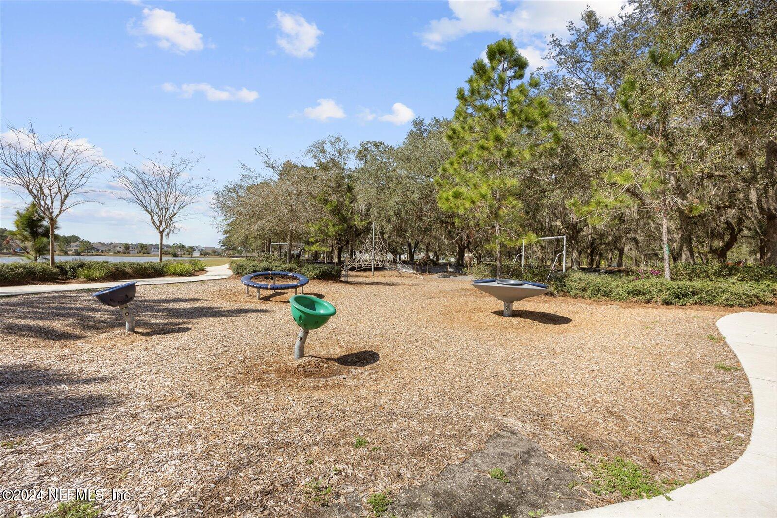 433 BACK CREEK Drive