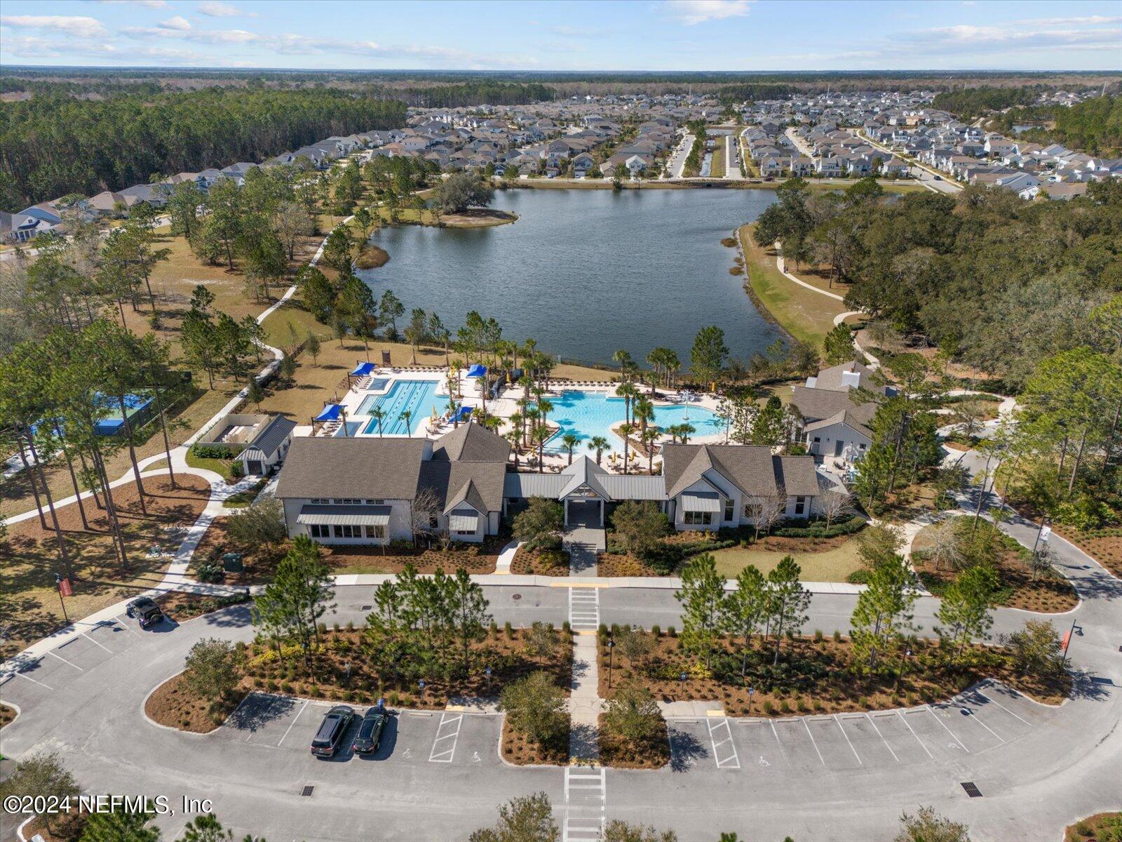 433 BACK CREEK Drive