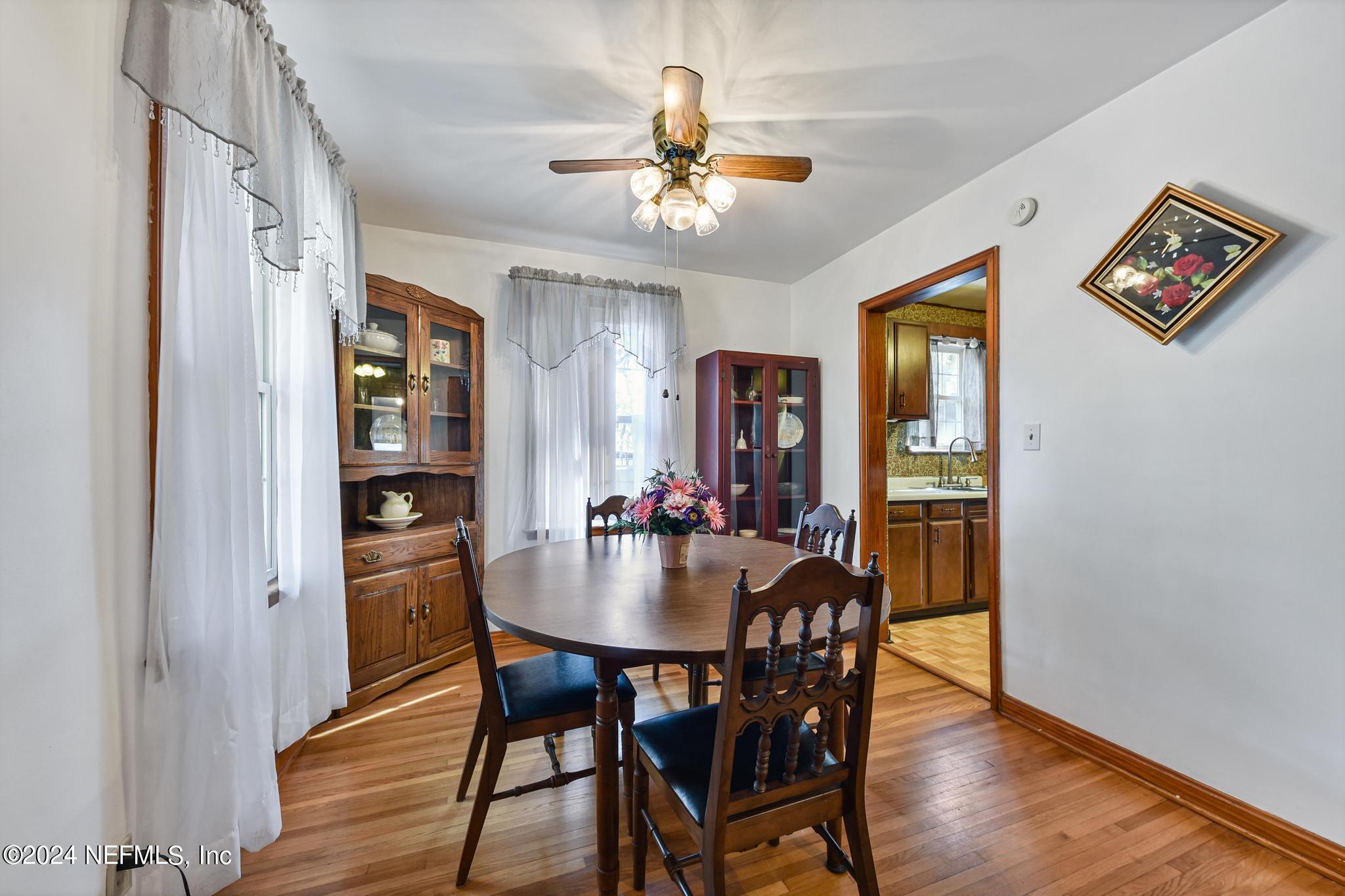 6066 HORSESHOE Drive