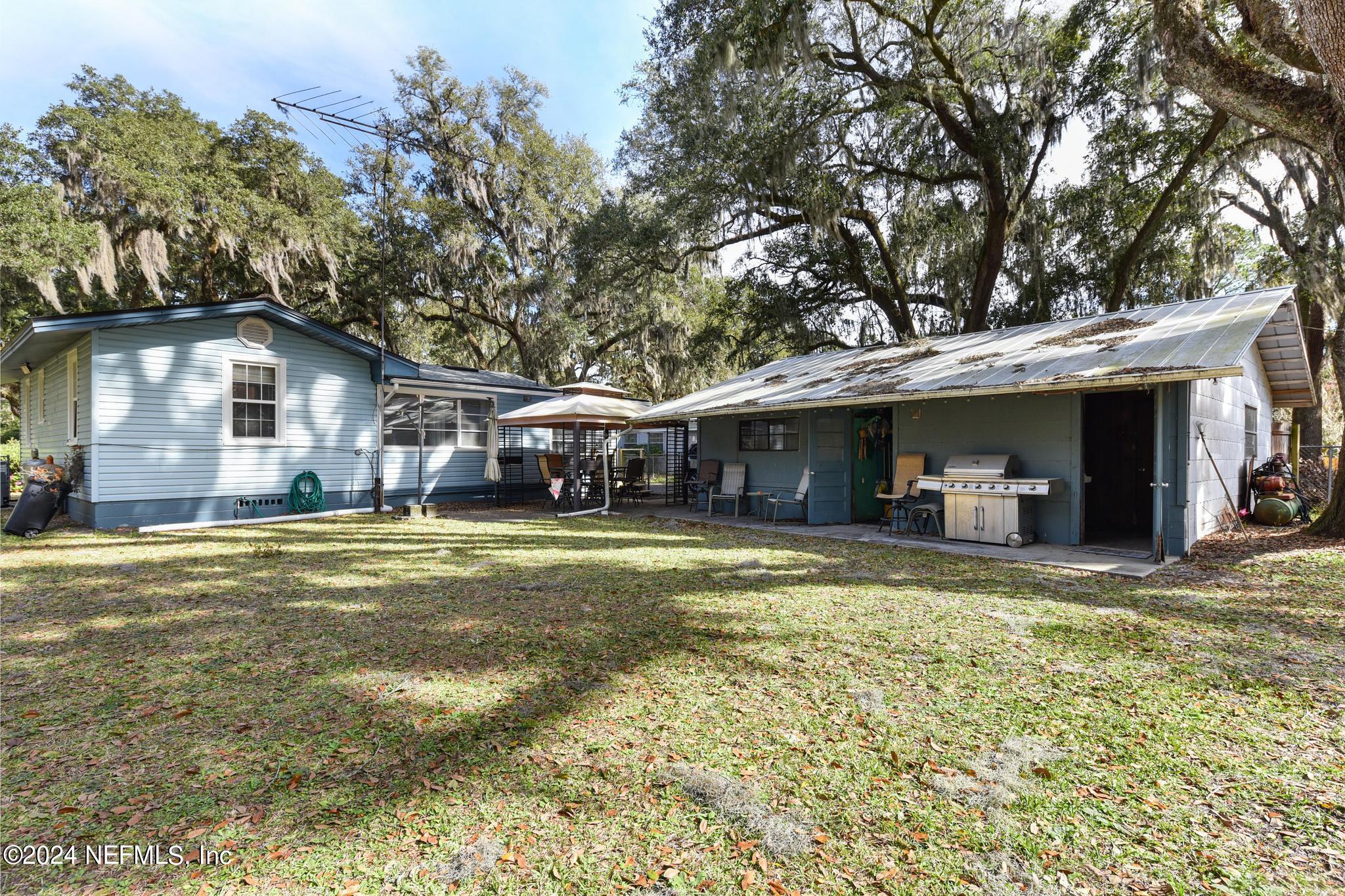 6066 HORSESHOE Drive