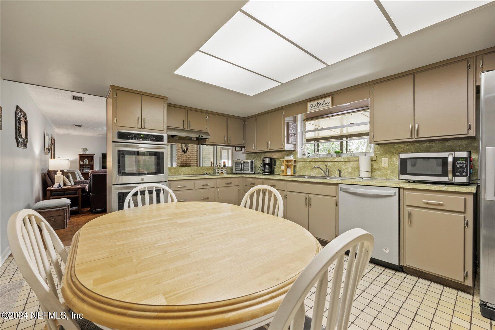 12354 HIDDEN HILLS Lane