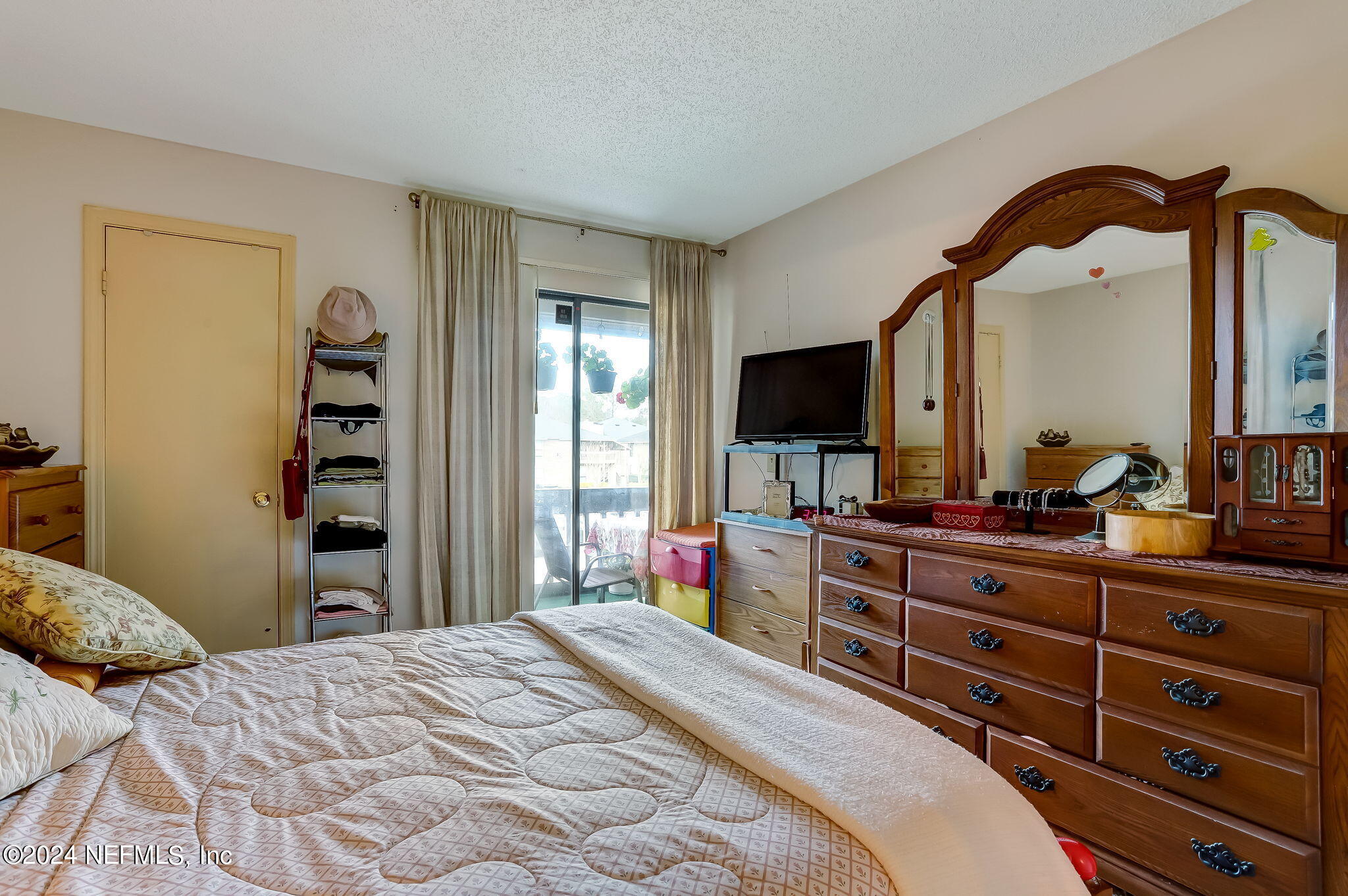 10200 BELLE RIVE Boulevard, 192