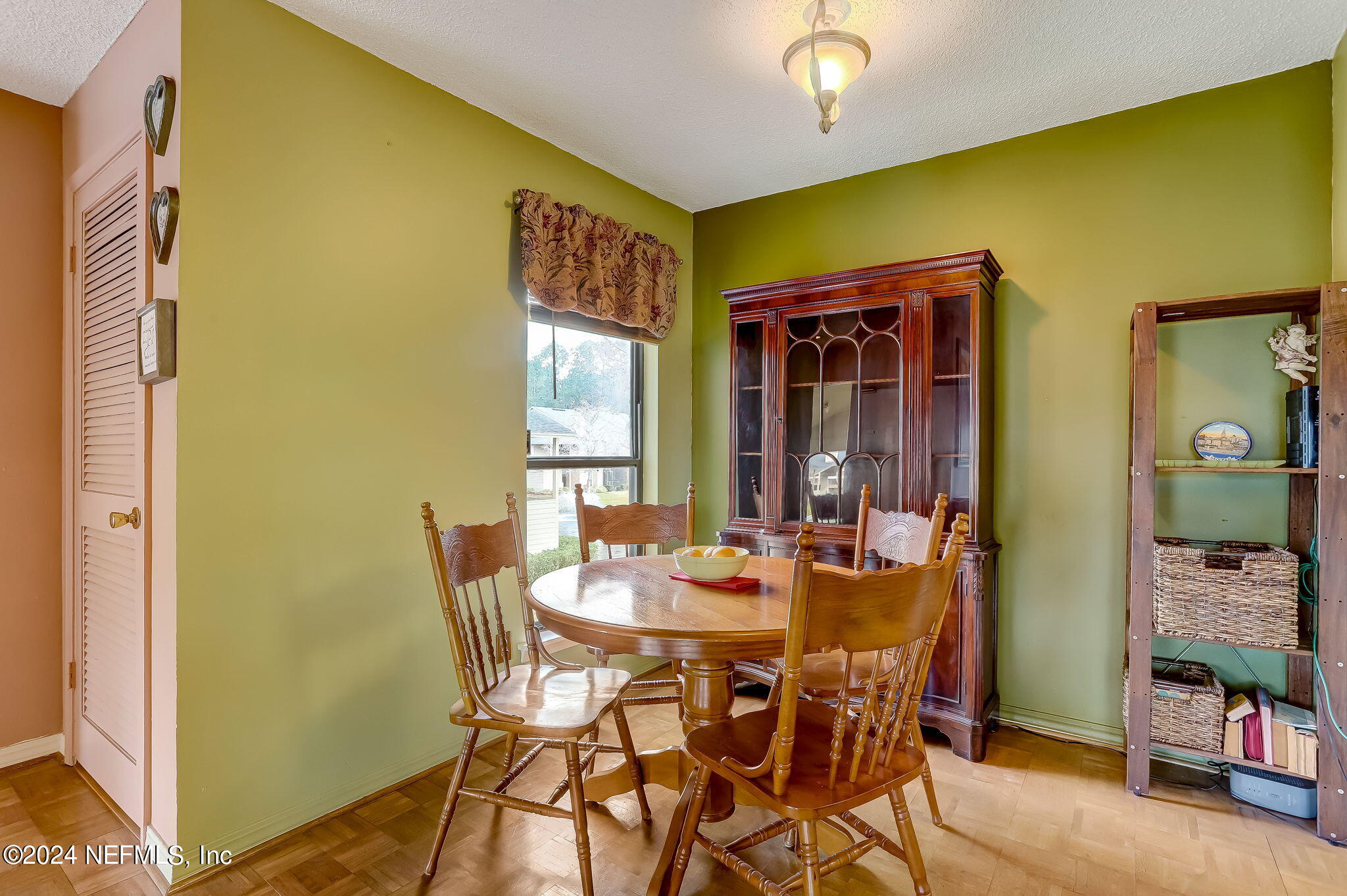 10200 BELLE RIVE Boulevard, 192