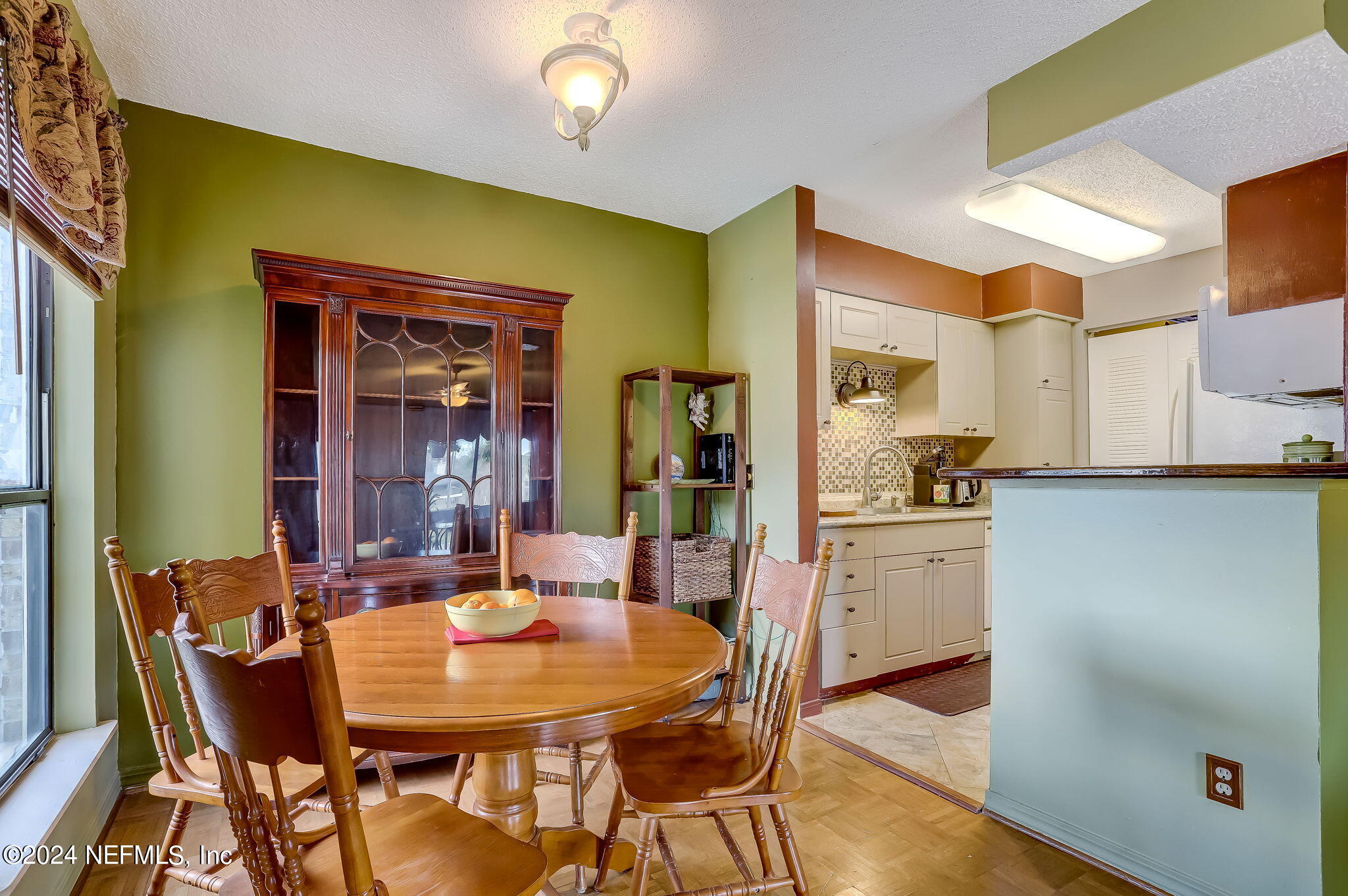 10200 BELLE RIVE Boulevard, 192