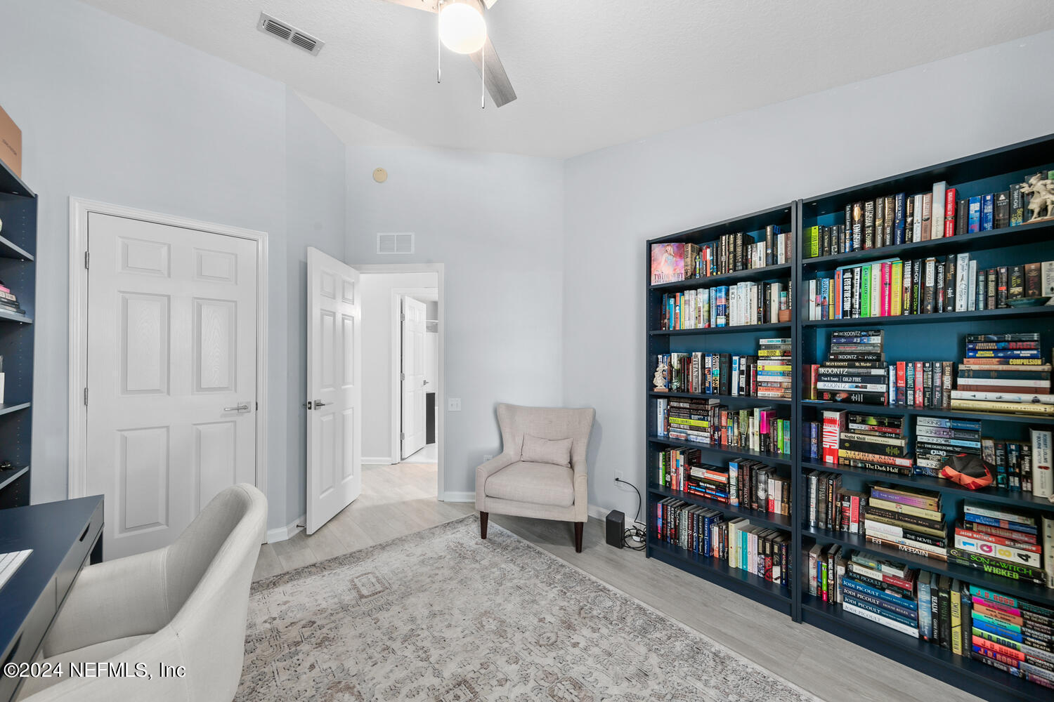 7522 RED CRANE Lane