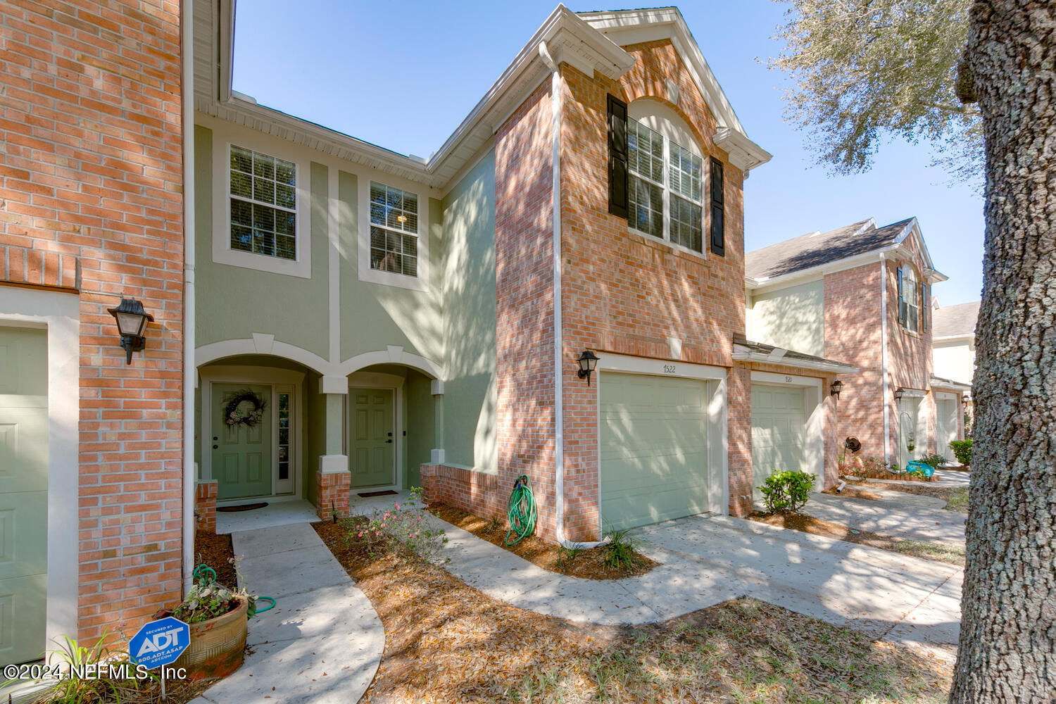 7522 RED CRANE Lane