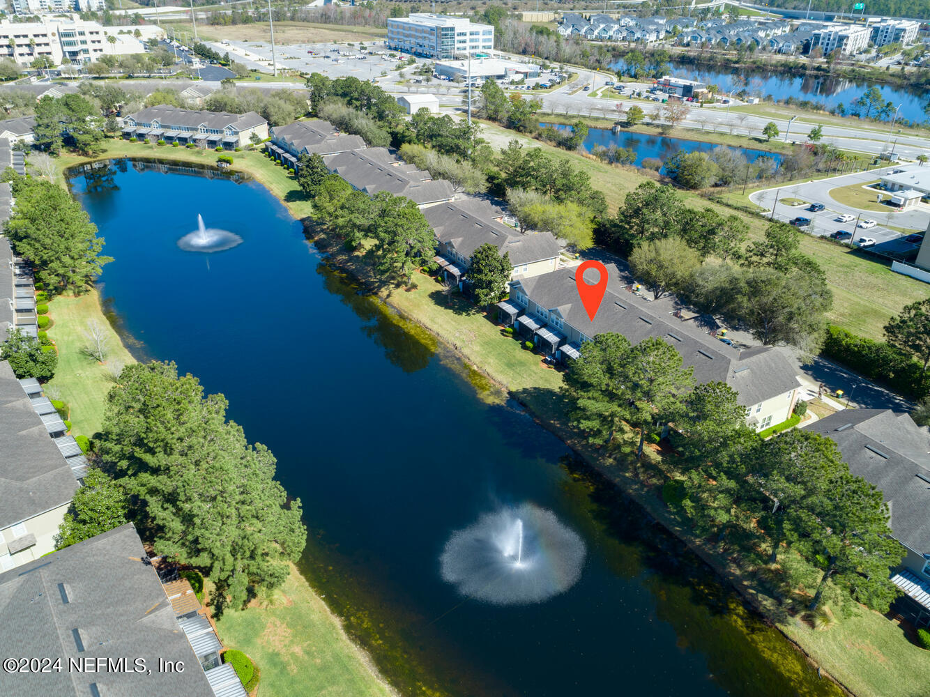 7522 RED CRANE Lane