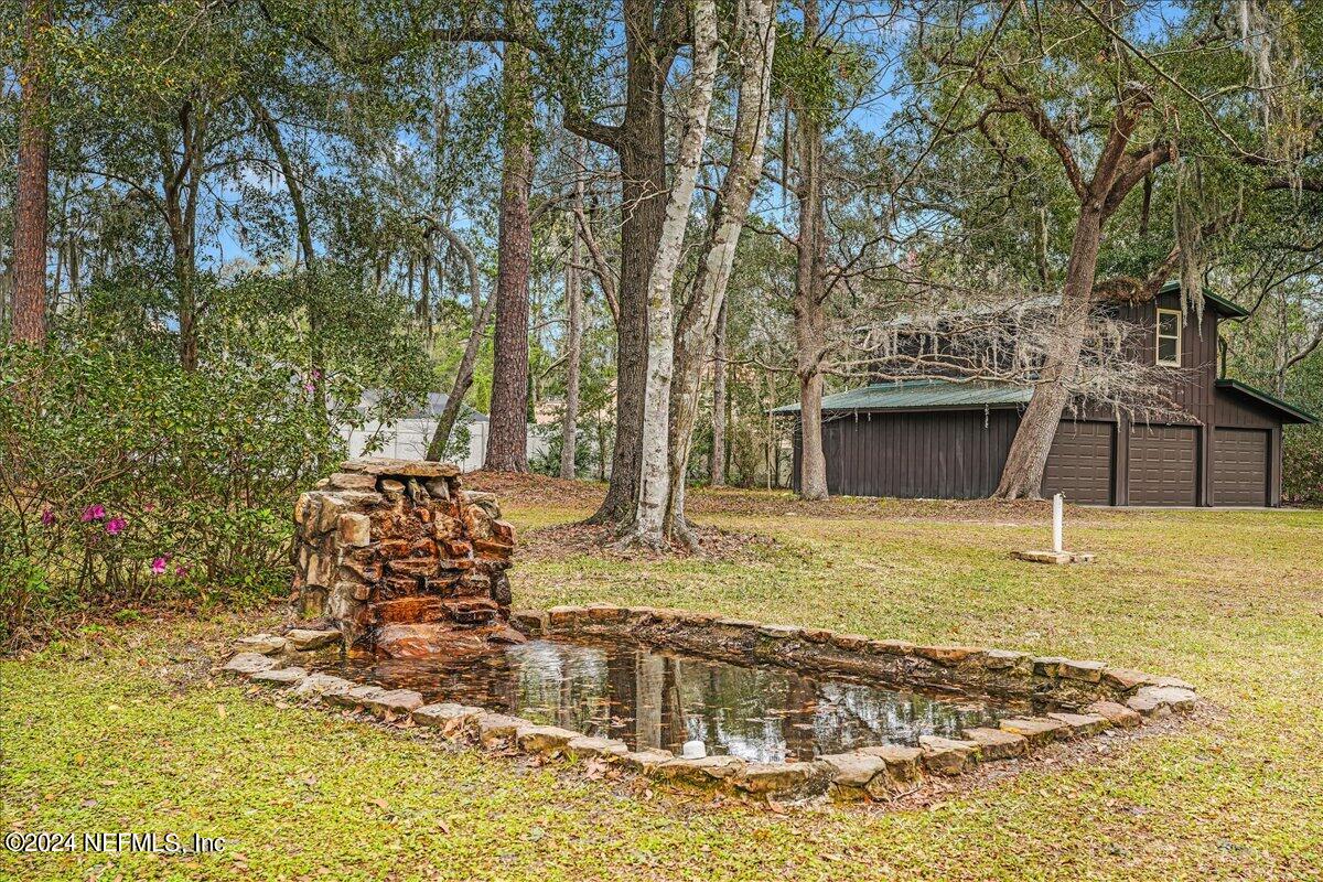 2470 HENLEY Road