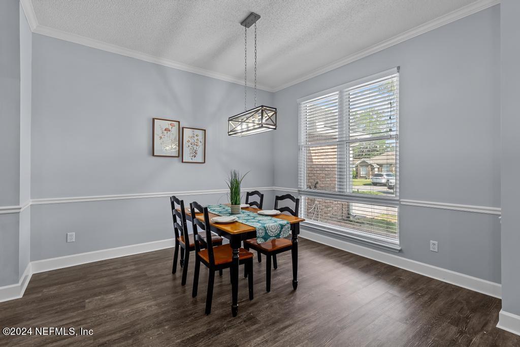 5544 DOVER CREST Lane