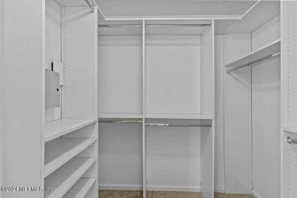 5544 DOVER CREST Lane