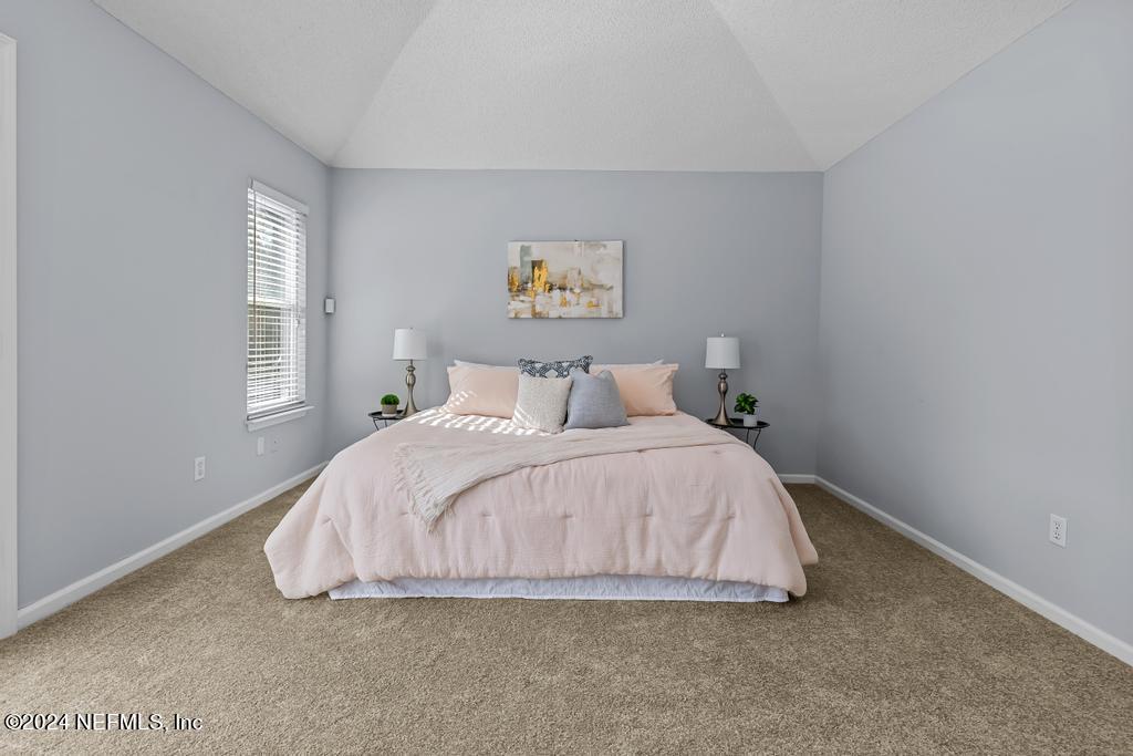 5544 DOVER CREST Lane