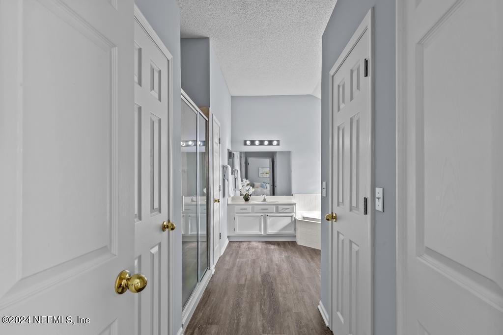 5544 DOVER CREST Lane