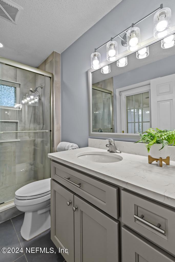 5544 DOVER CREST Lane