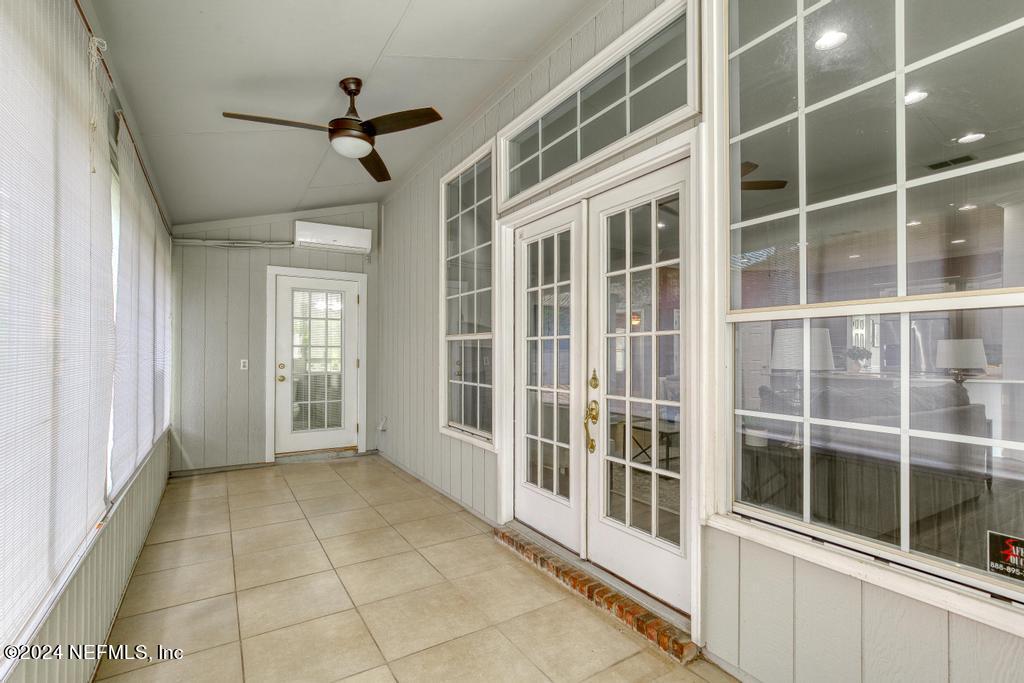 5544 DOVER CREST Lane