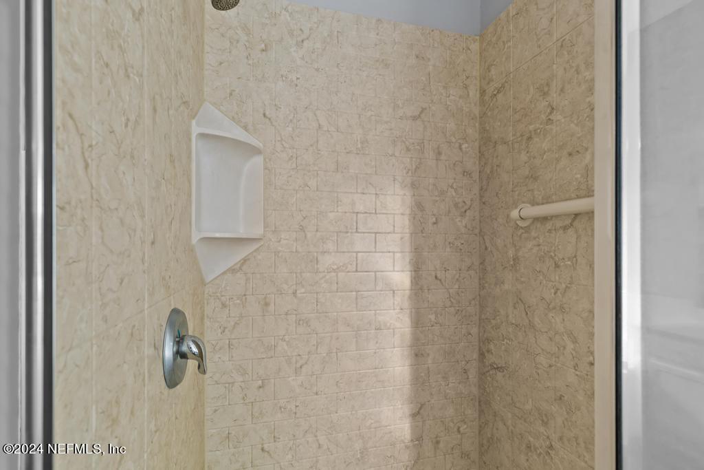 5544 DOVER CREST Lane