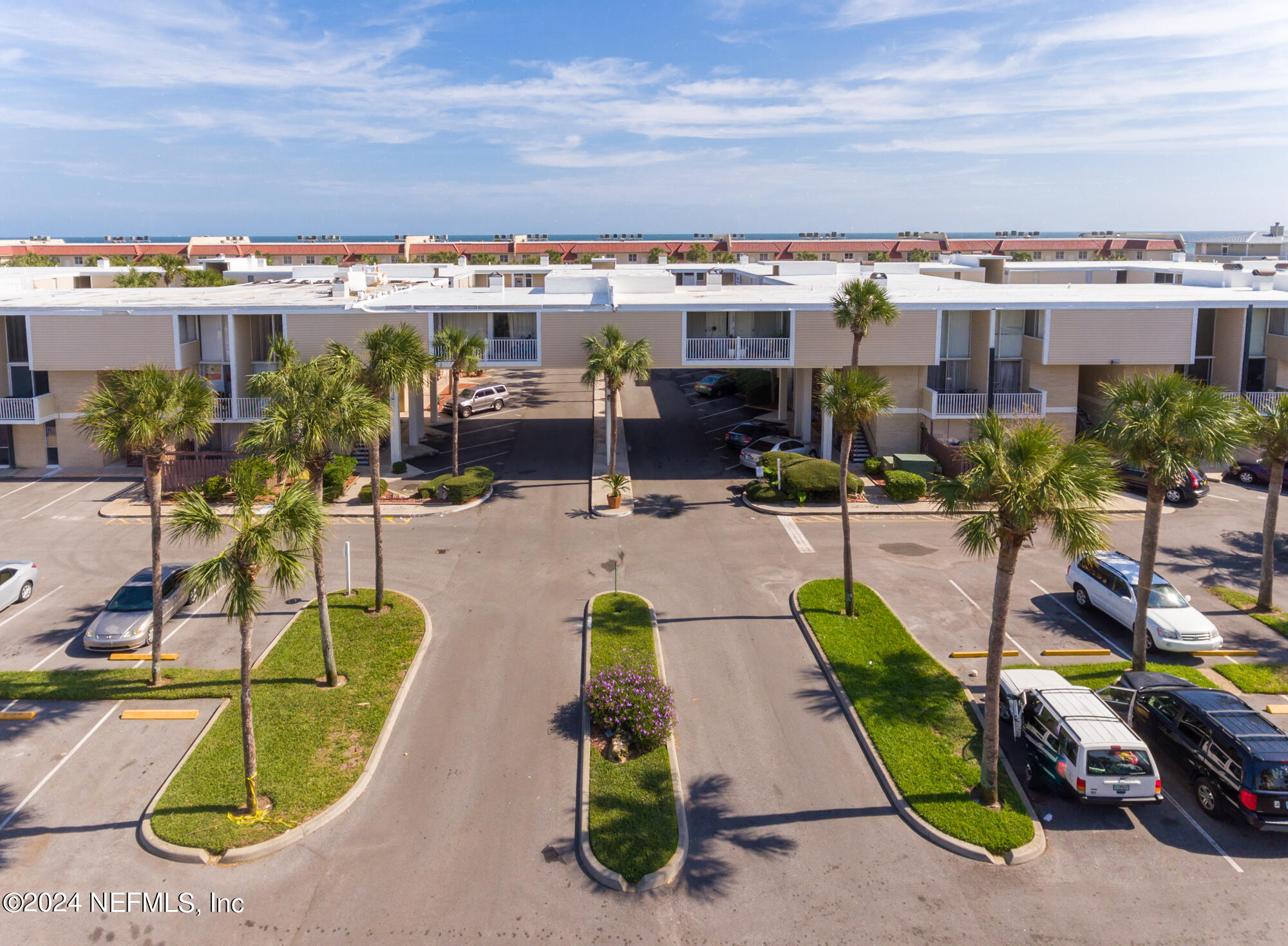 901 OCEAN Boulevard, 74