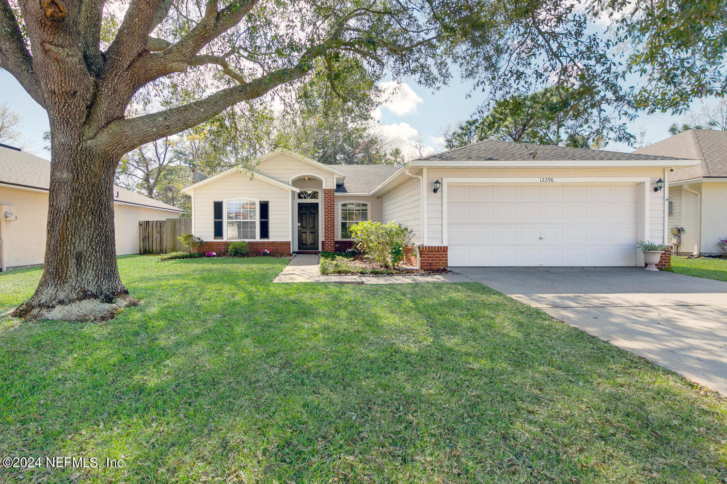 12296 BUCKS HARBOR Drive S