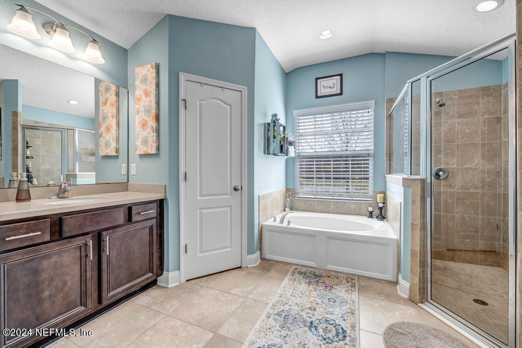 45 SCARLET ROSE Lane